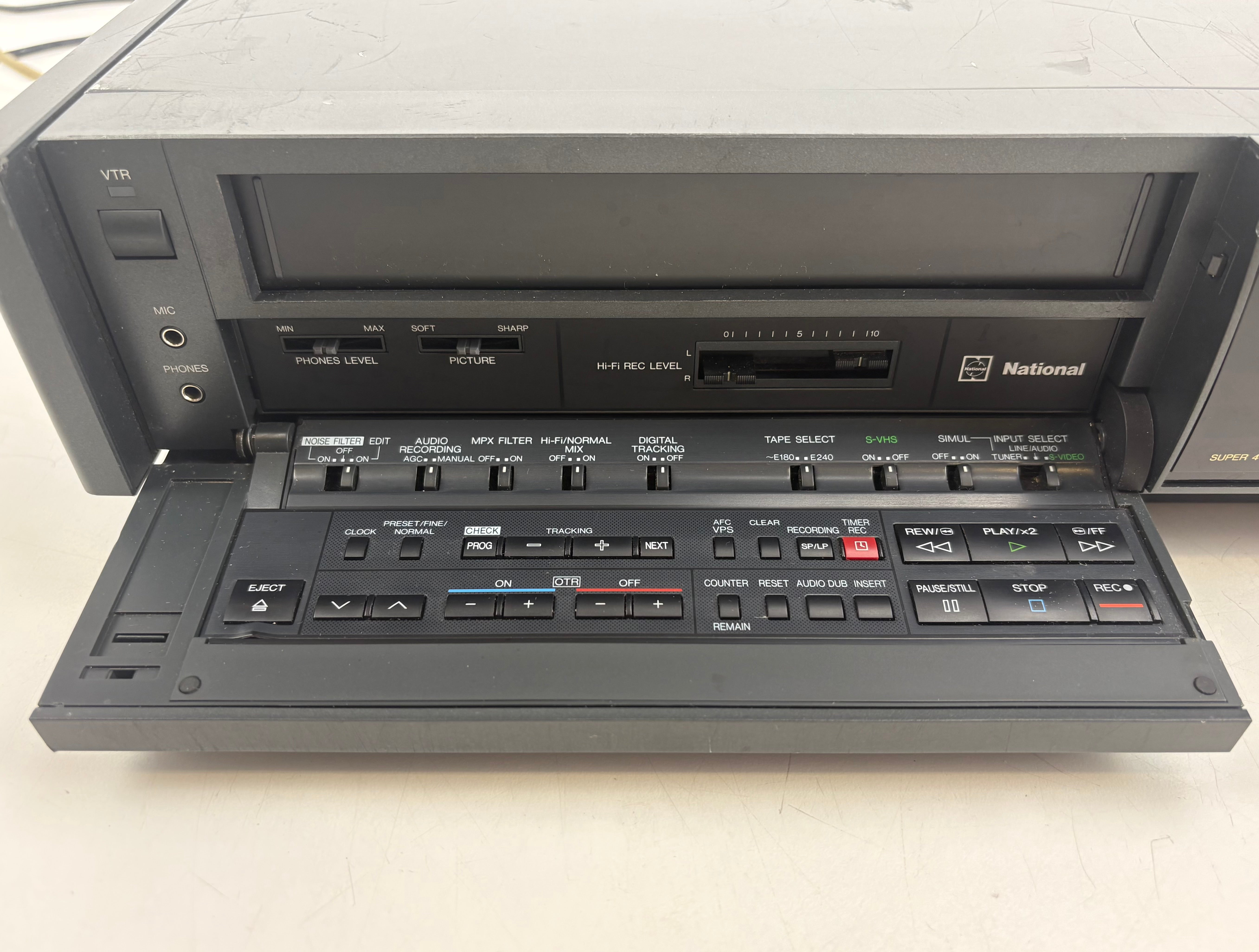 Panasonic - NV-FS100EV - Super VHS Player - 4-Head - Serviced (Repaired)