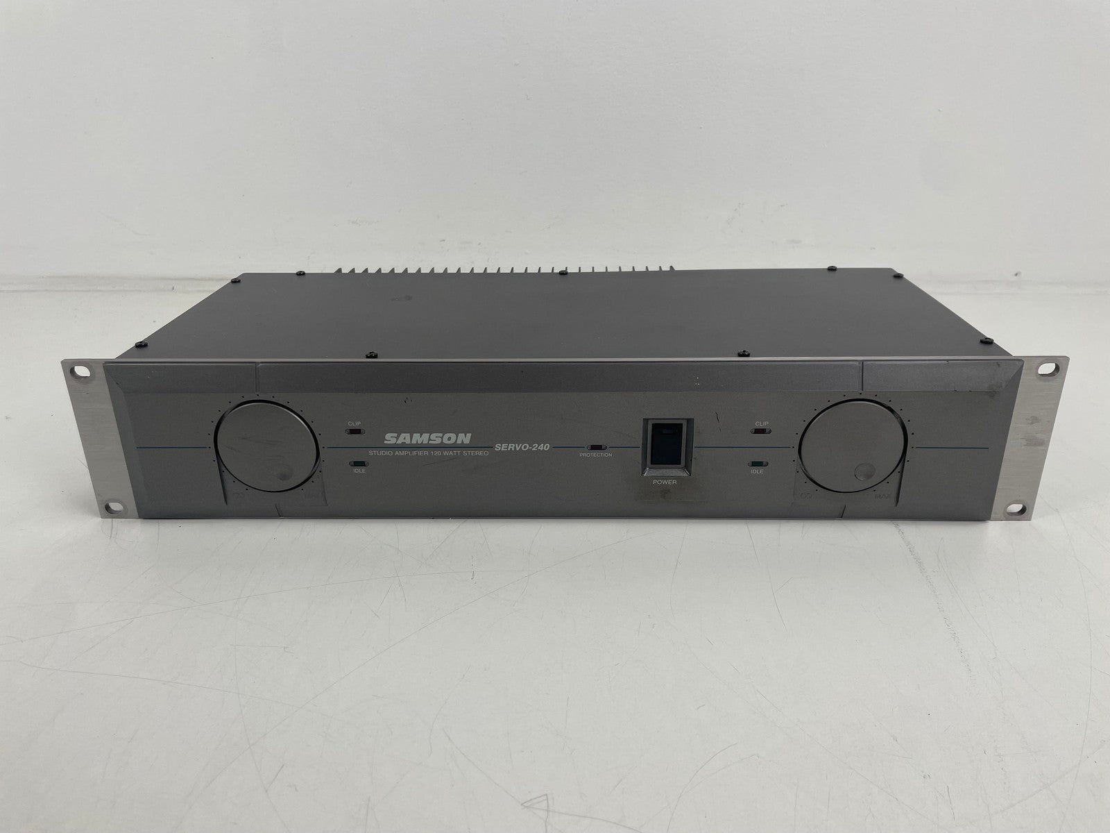 Samson - Servo 240 Studioversterker - 120 W