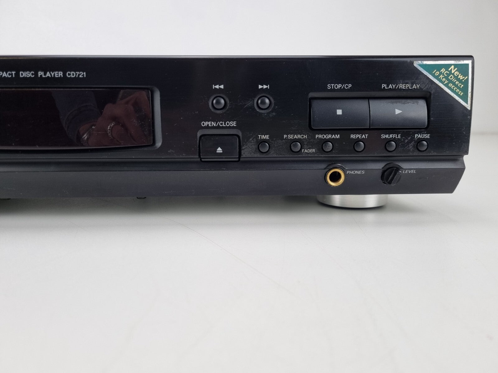 Philips CD721 - CD-speler - LED-display werkt niet.