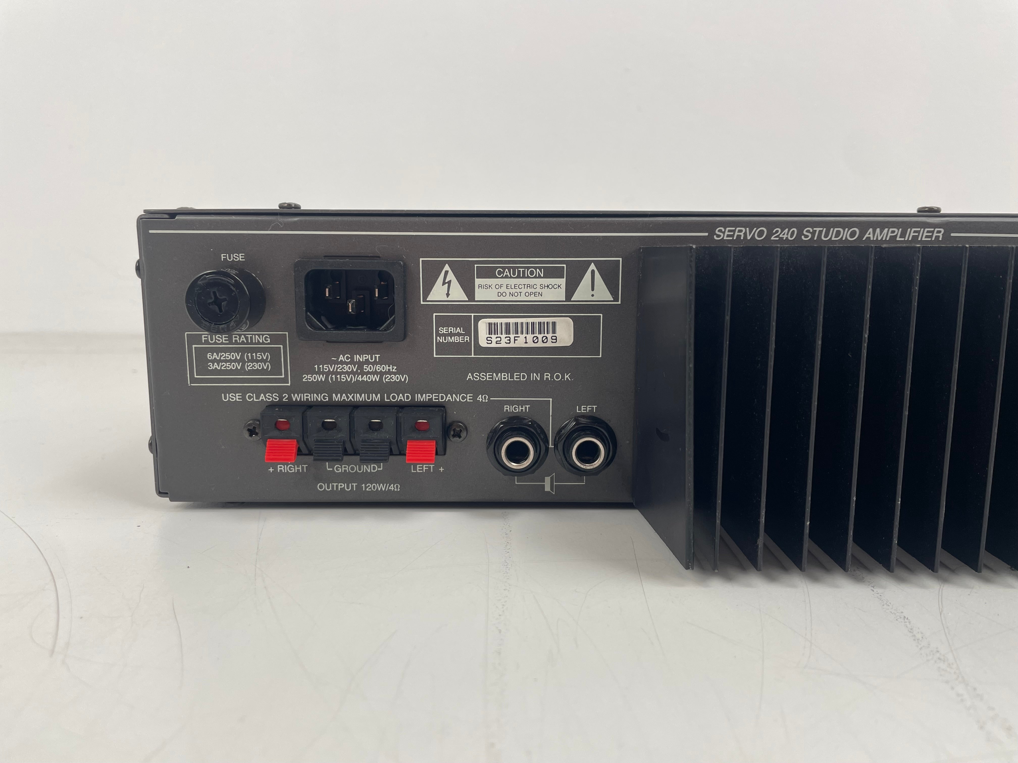 Samson - Servo 240 Studioversterker - 120 W