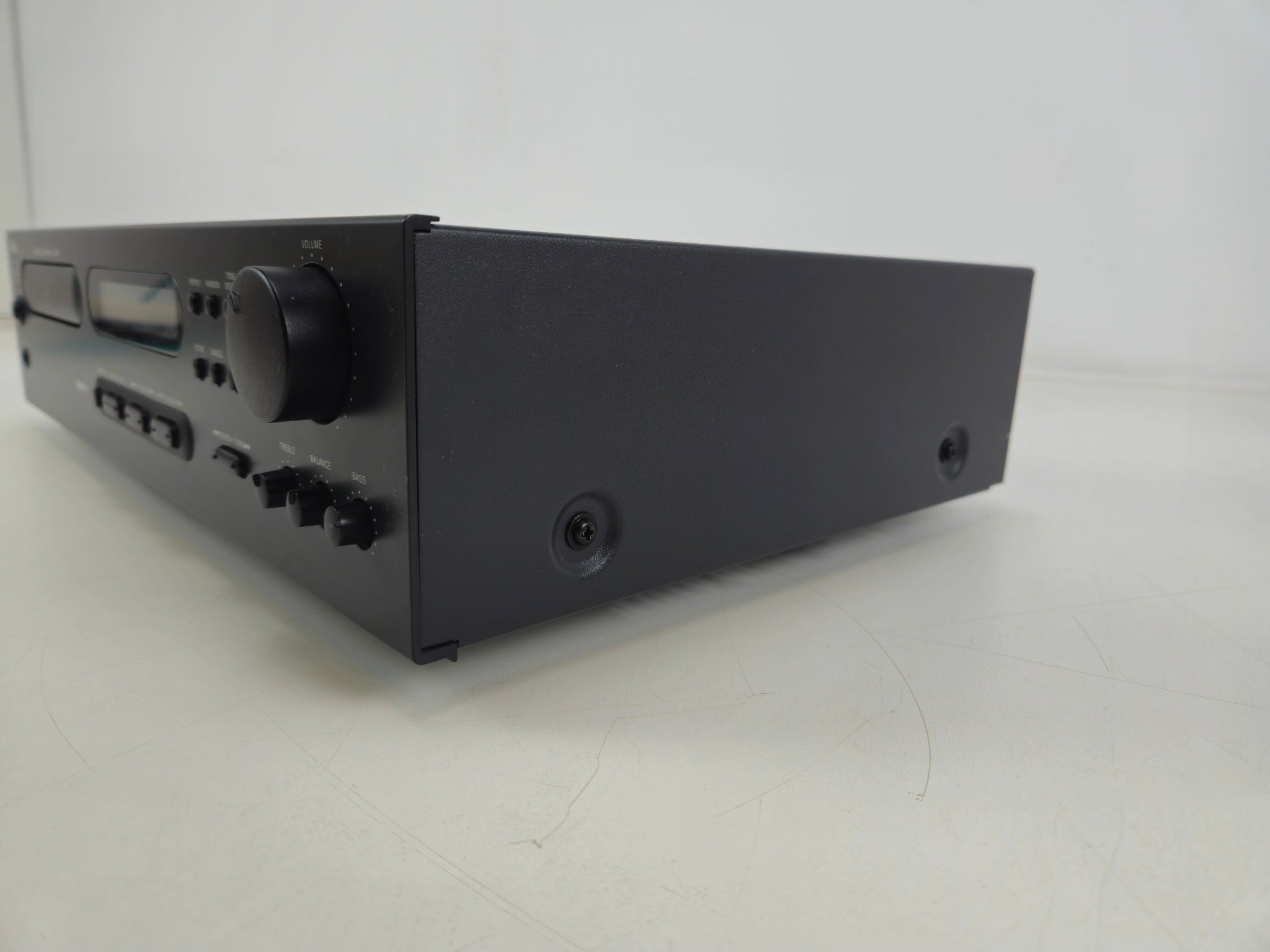NAD - L40 - Compact Disc Receiver - With remote and Manual