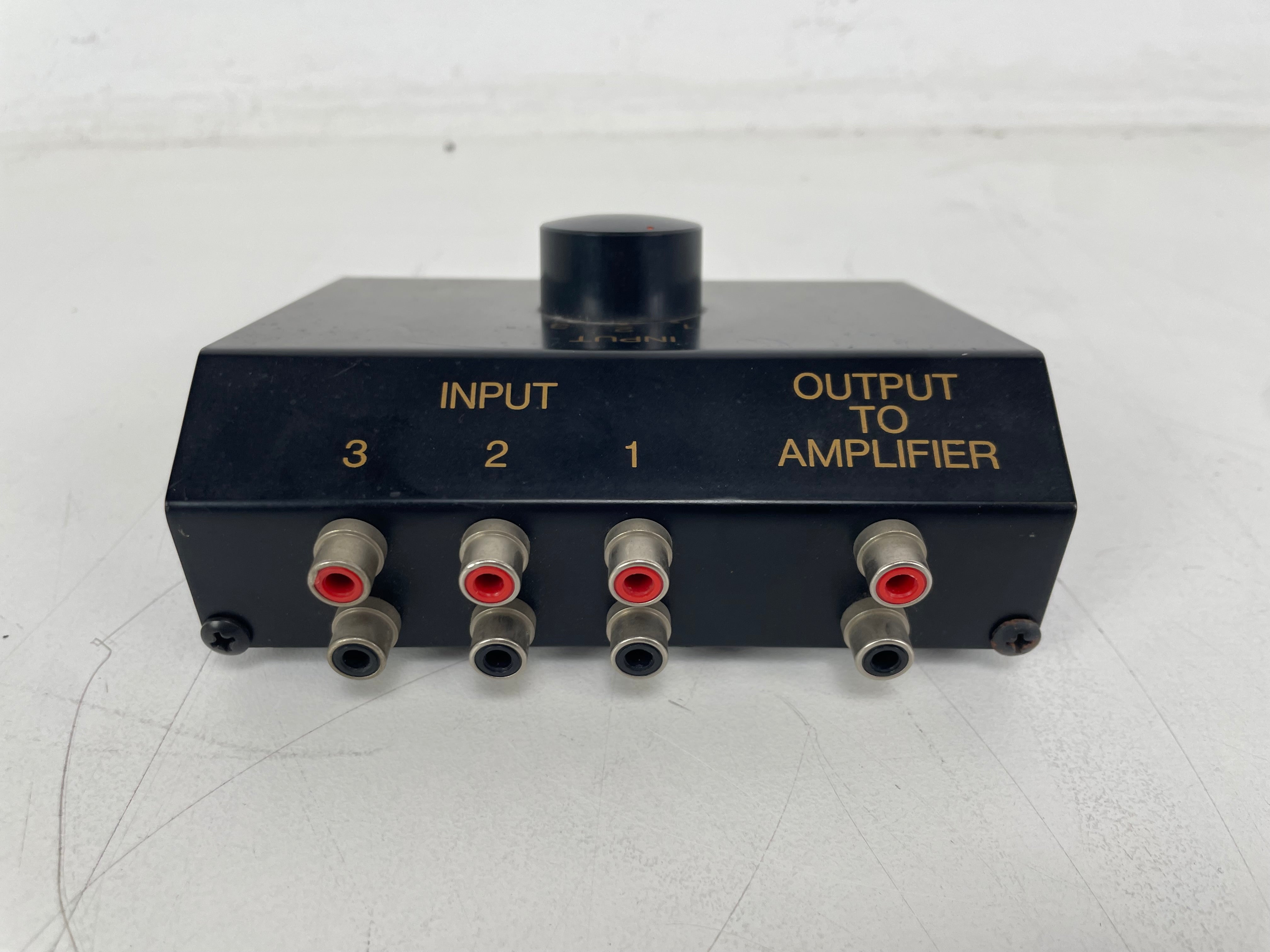 3-Way Input Control - RCA