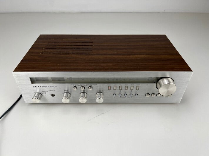 Akai AA-1010L - Vintage stereo-ontvanger