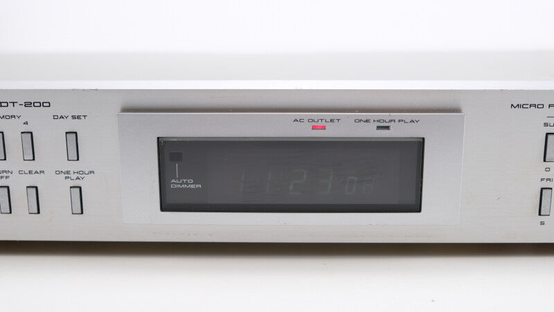 Akai DT-200 - Zilver - Audiotimer