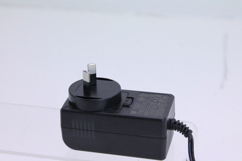 AKG Switching Power Supply 5.0V 2000mA