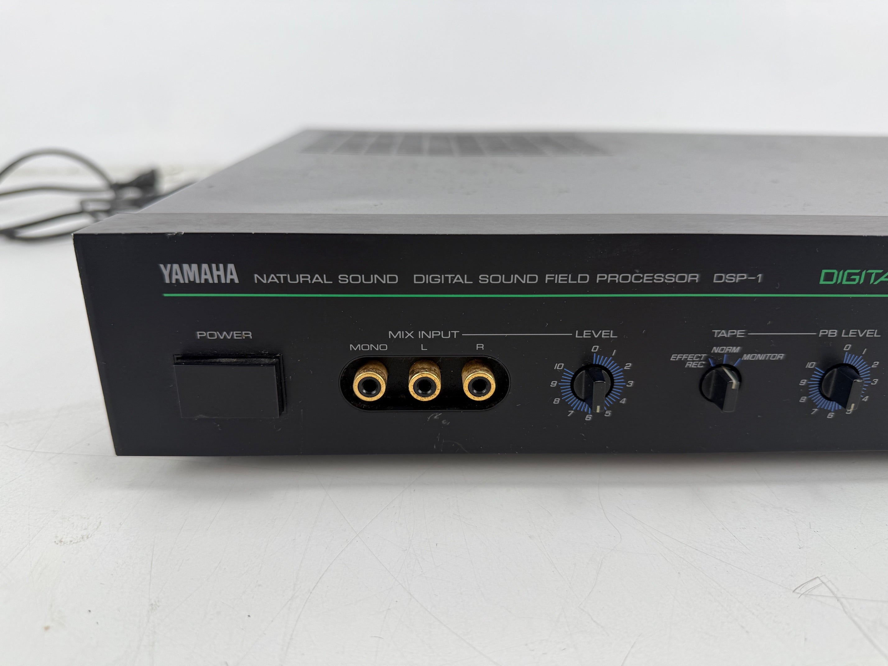 Yamaha DSP-1 digitale geluidsveldprocessor