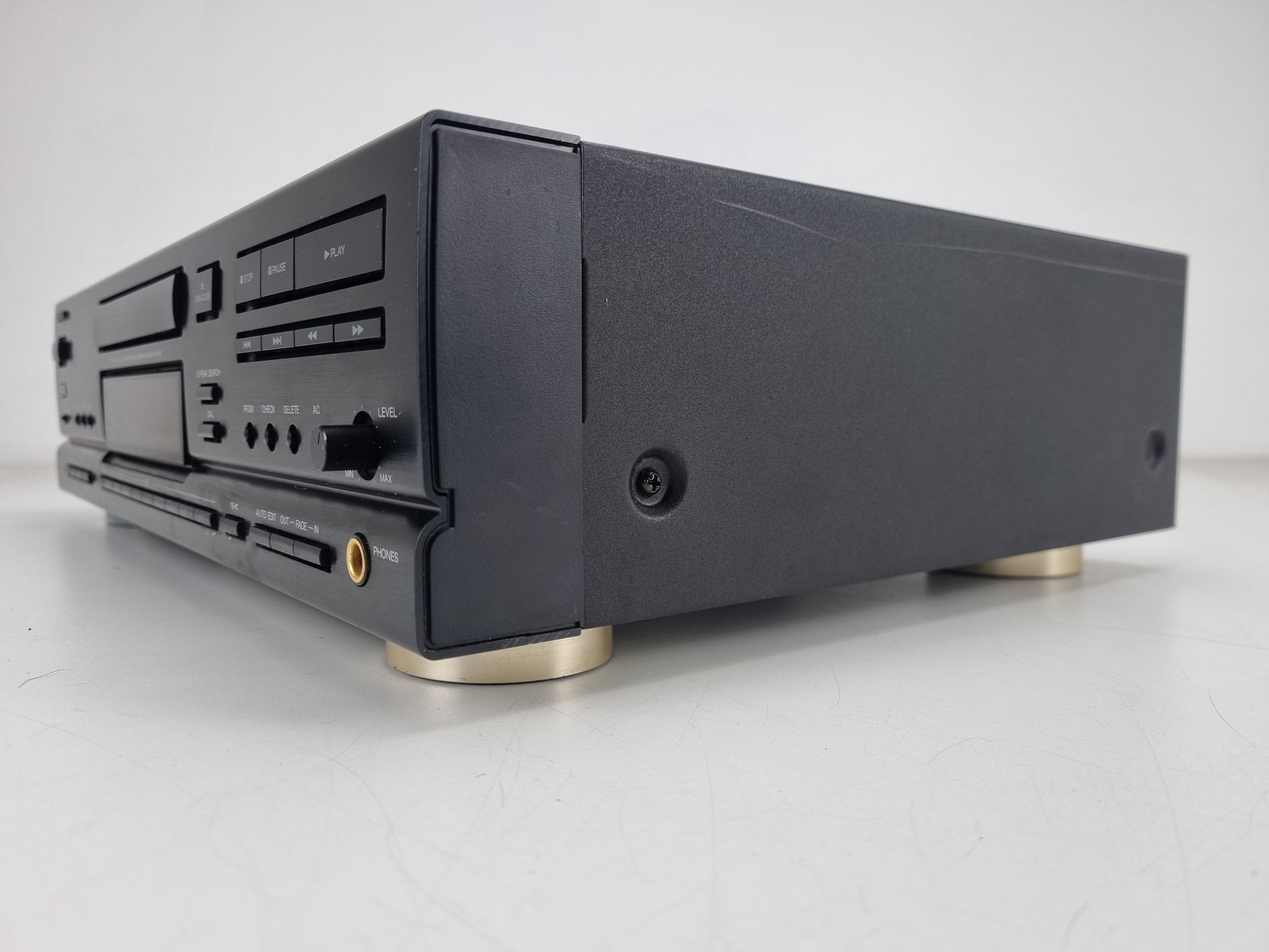 Aiwa XC-950 CD player - Not working