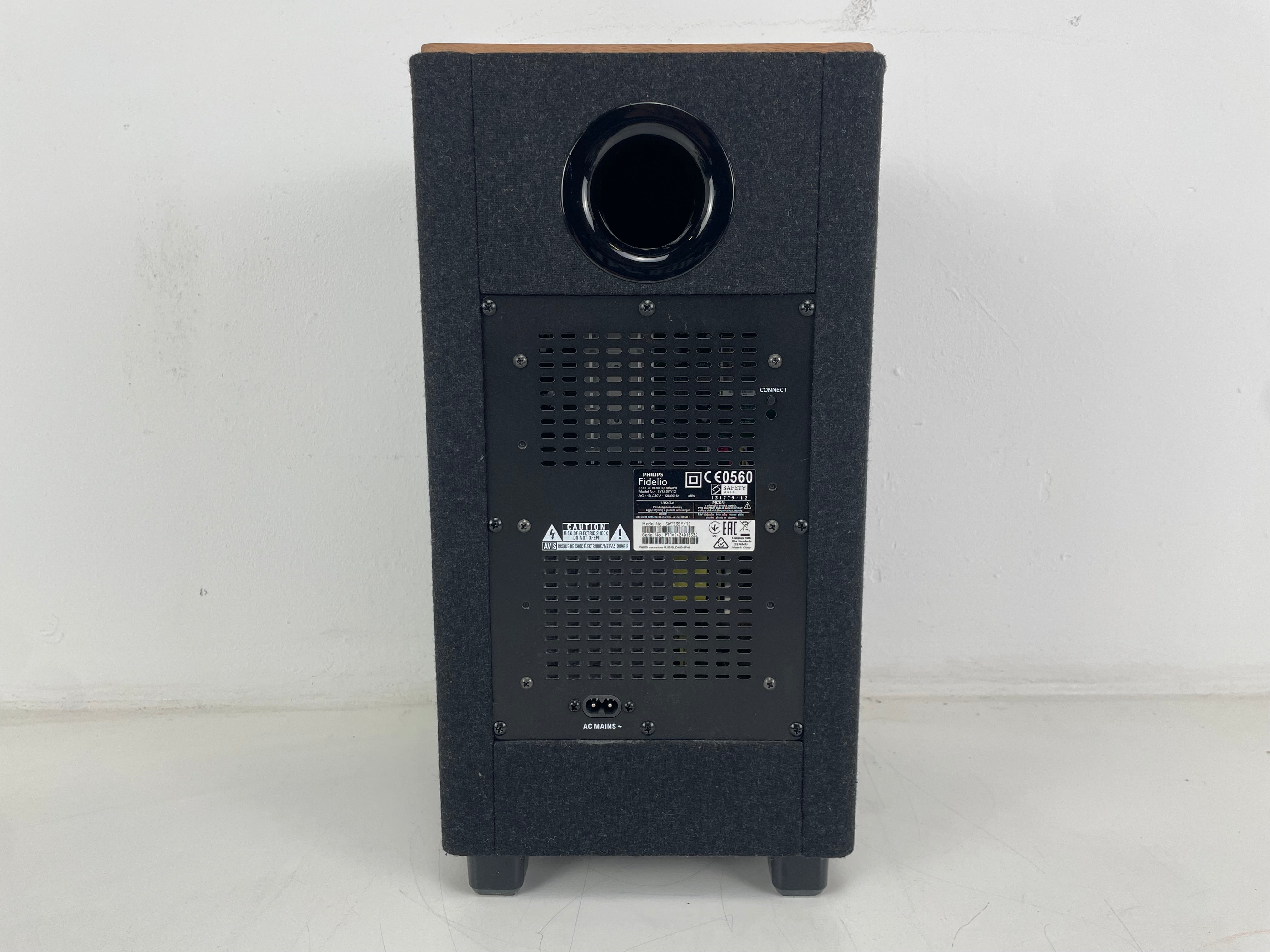 Philips - SW7235Y/12 - Fidelio-Series - E5-Series - Active Sub-Woofer