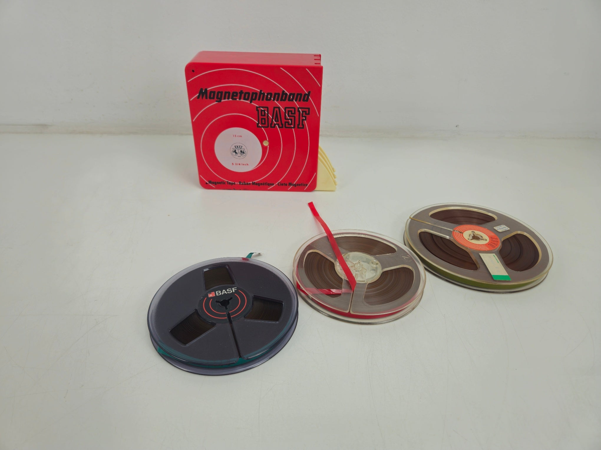 BASF - Magnetophonband - LGS 35 Long Play Reel Tape - In Red Plastic Box