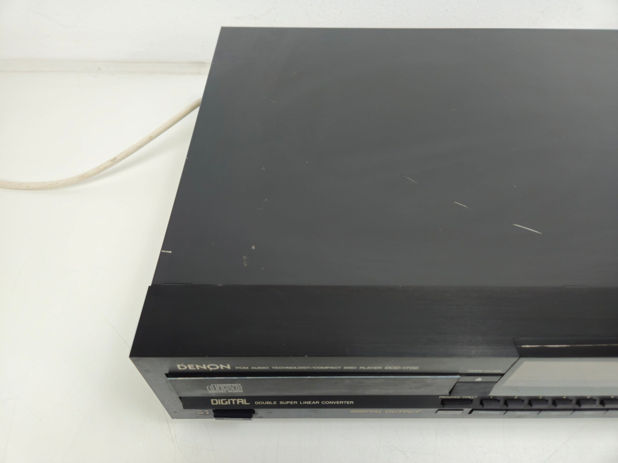 Denon - DCD-1700 - Stereo Compact Disc Player