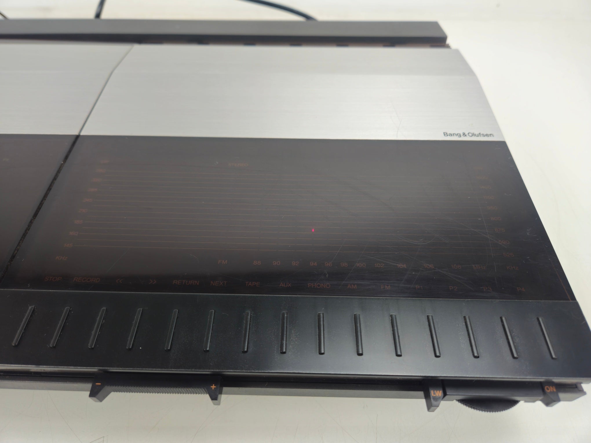 Bang & Olufsen - Beocenter 2100