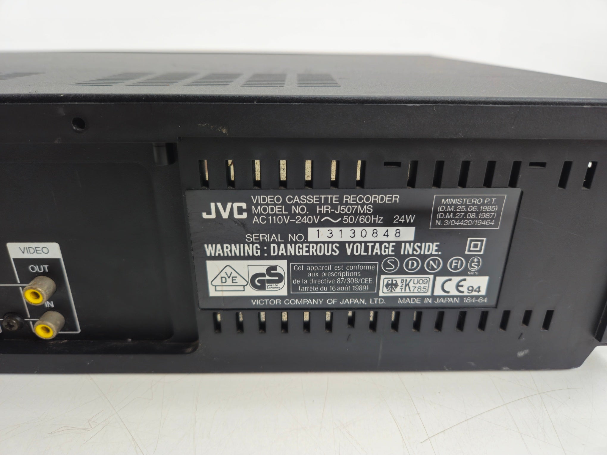 JVC - HR-J507MS - Video Cassette Player