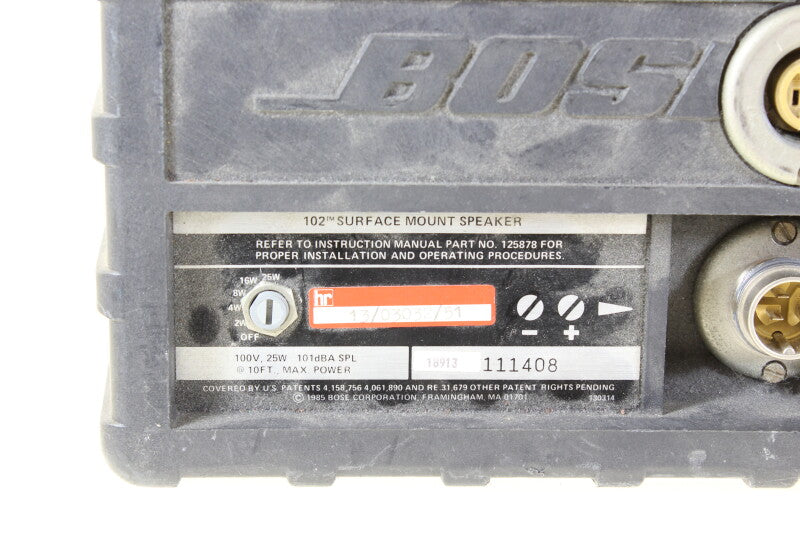 Bose 102 Surface Mount Speaker set