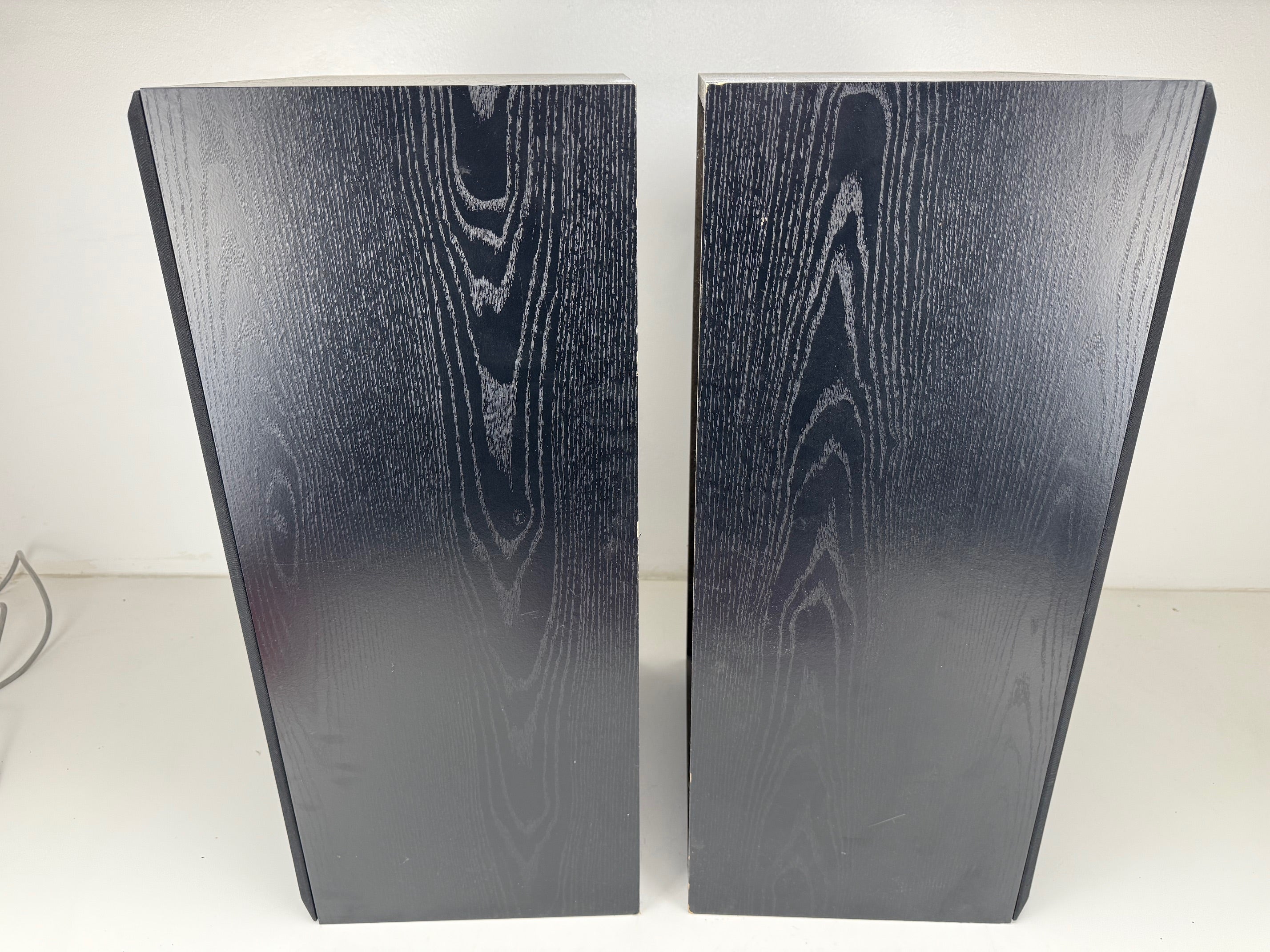Acoustic Series 3311 Studio Monitor 3-Way Speaker set - Matching Pair