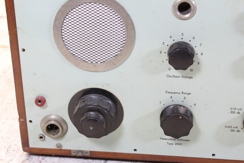 Brüel & Kjaer Heterodyne Voltmeter Type 2005
