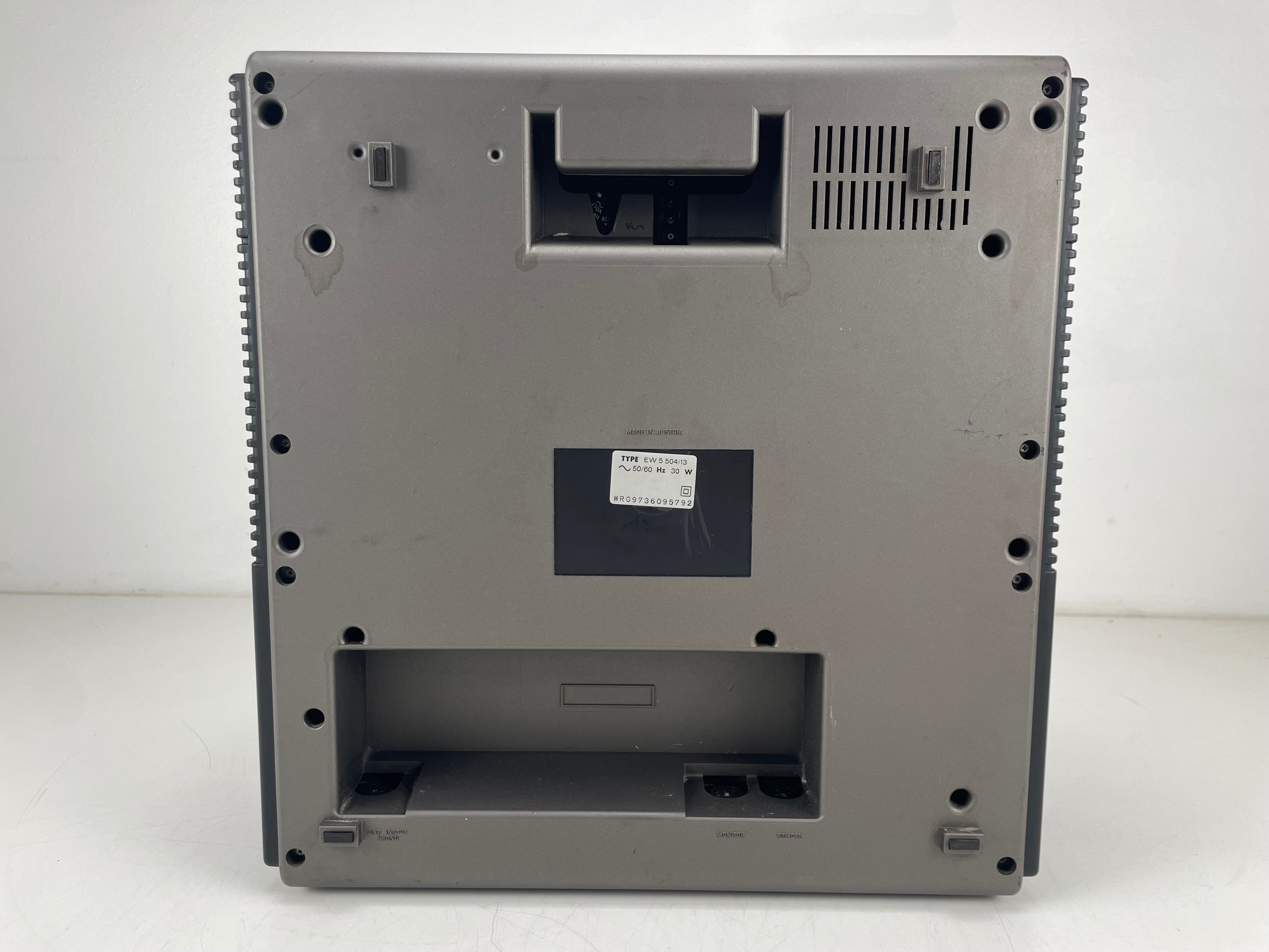 Aristona EW5504 bandrecorder – Potentiometers gereinigd en nieuwe snaren