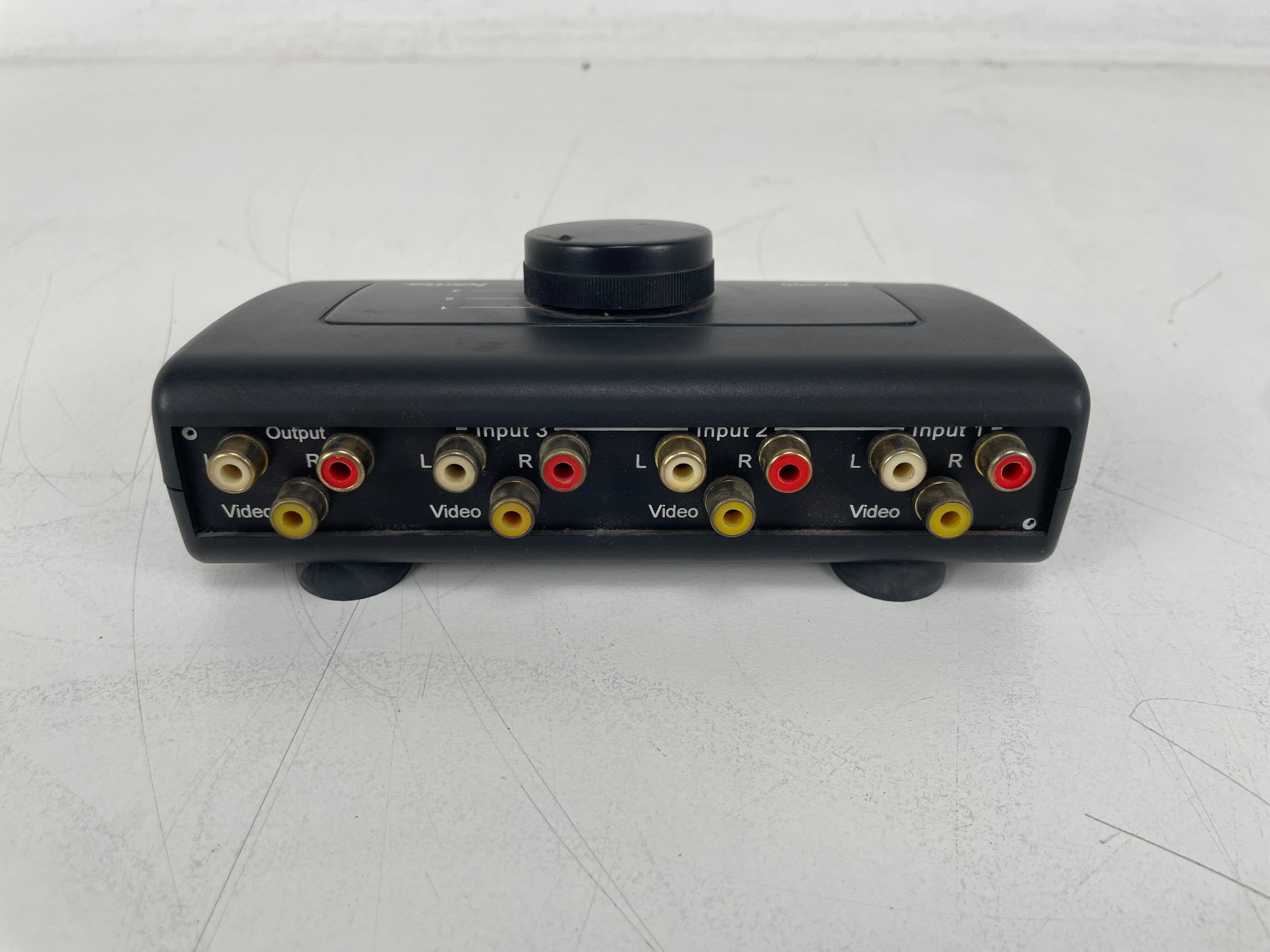 Hama - AV-600 - 3-Way Input Control - AV - RCA