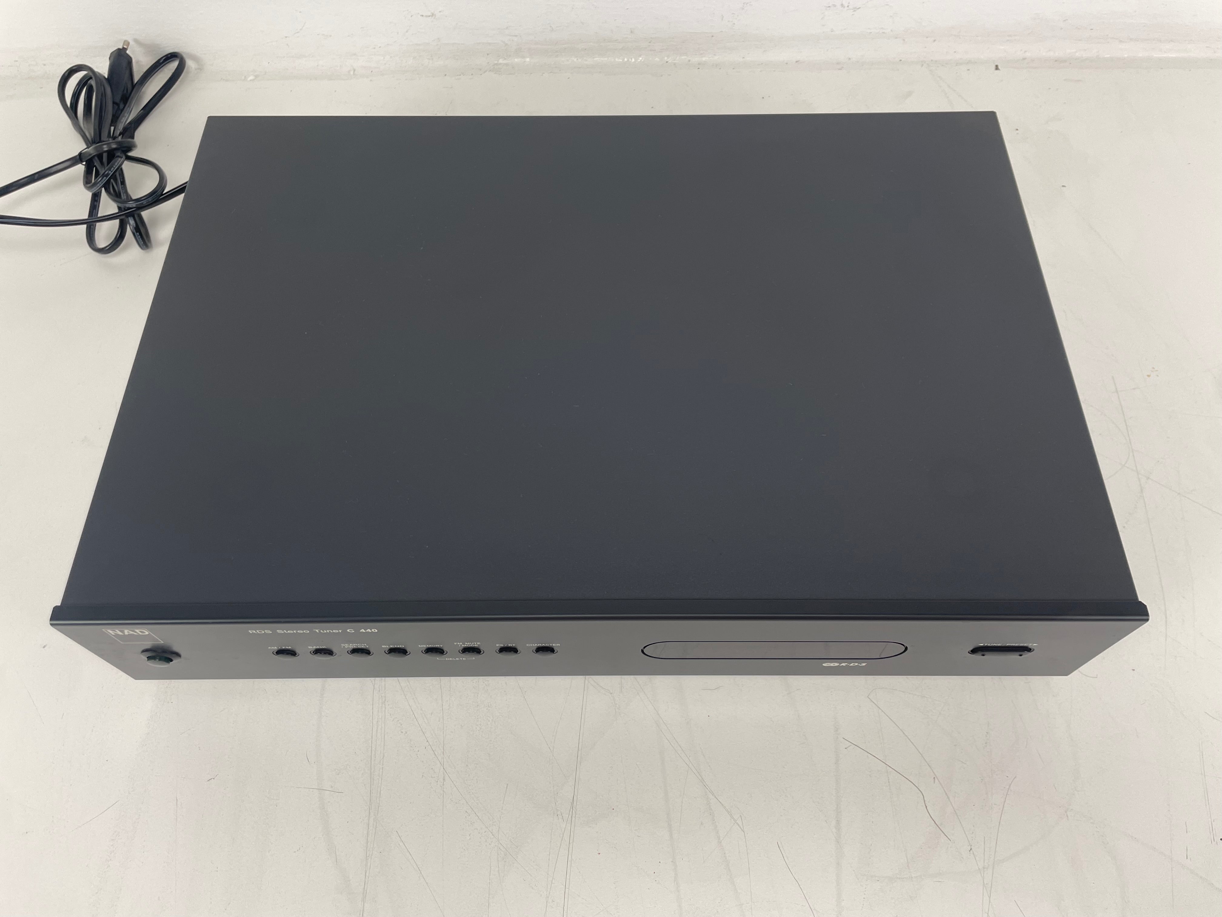 NAD - C440 - RDS Stereo Tuner - Inc. Manual