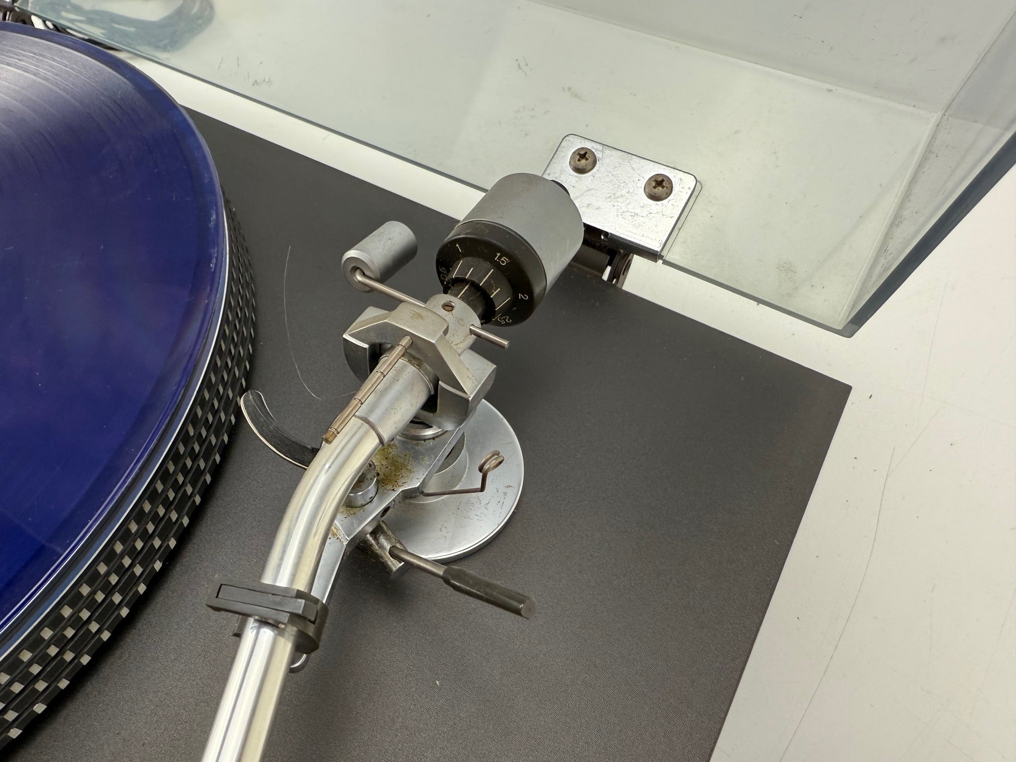 Sansui SR - 525 Direct Drive Turntable