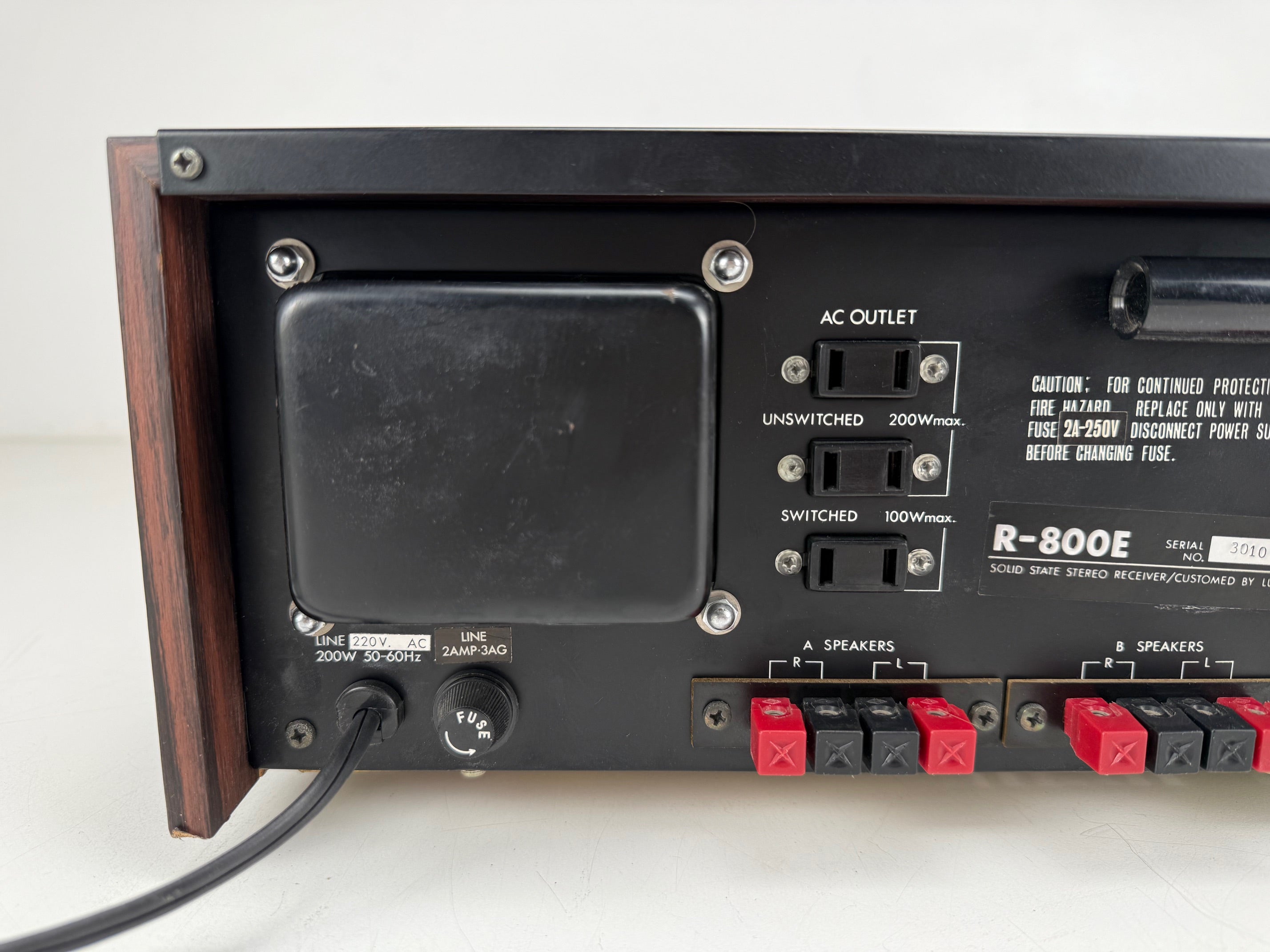 Luxman R-800E Solid State AM/FM Multiplex Stereo Receiver - Onderhoud uitgevoerd