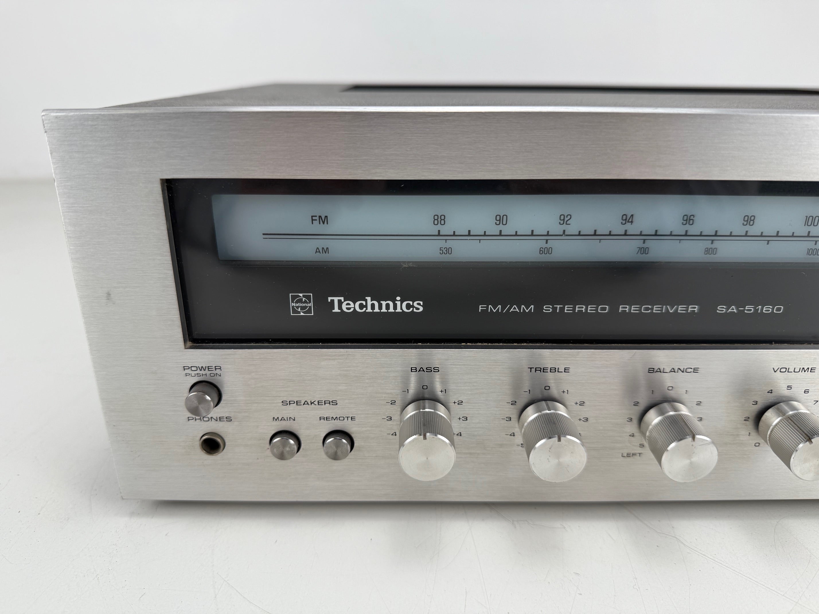 Technics SA-5160 FM/AM Stereo Receiver