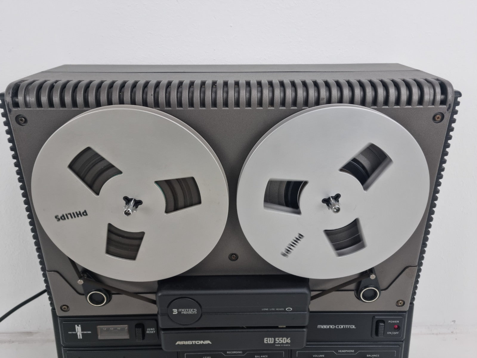 Aristona EW5504 Stereo Reel To Reel Recorder - With Dust Cover  - New Belts