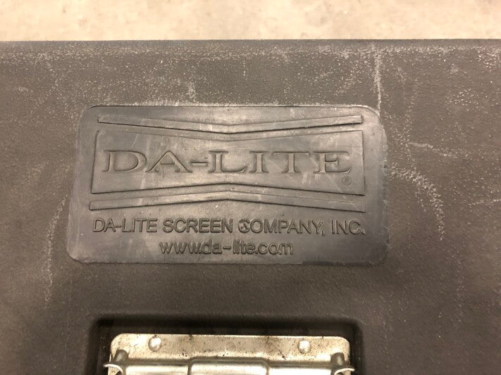 Da-Lite Projector Screen - 3,20M x 4,27M 4:3 With Frame and Case