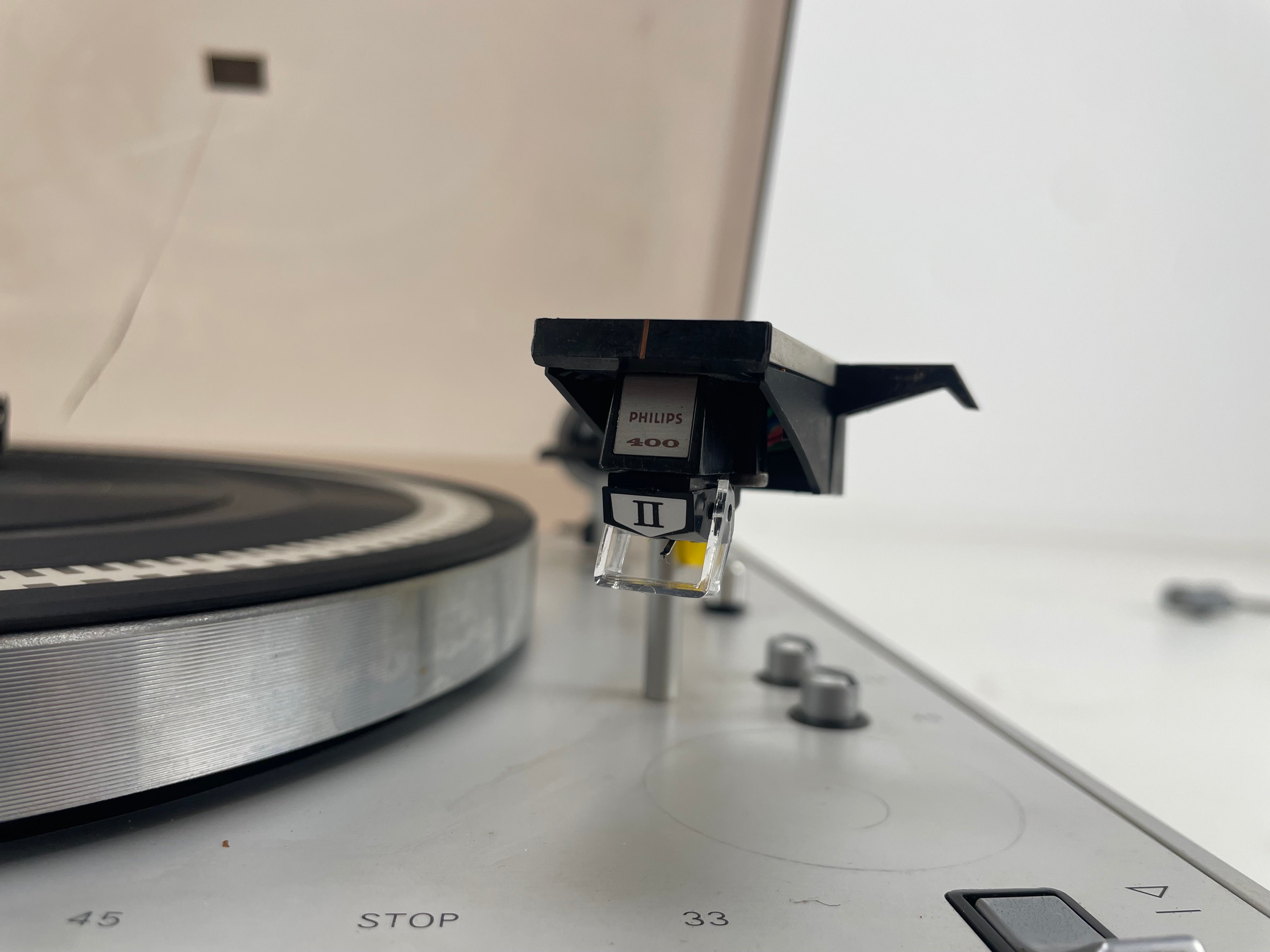 Philips - 212 Platenspeler - Riemaandrijving + Discofoonborstel