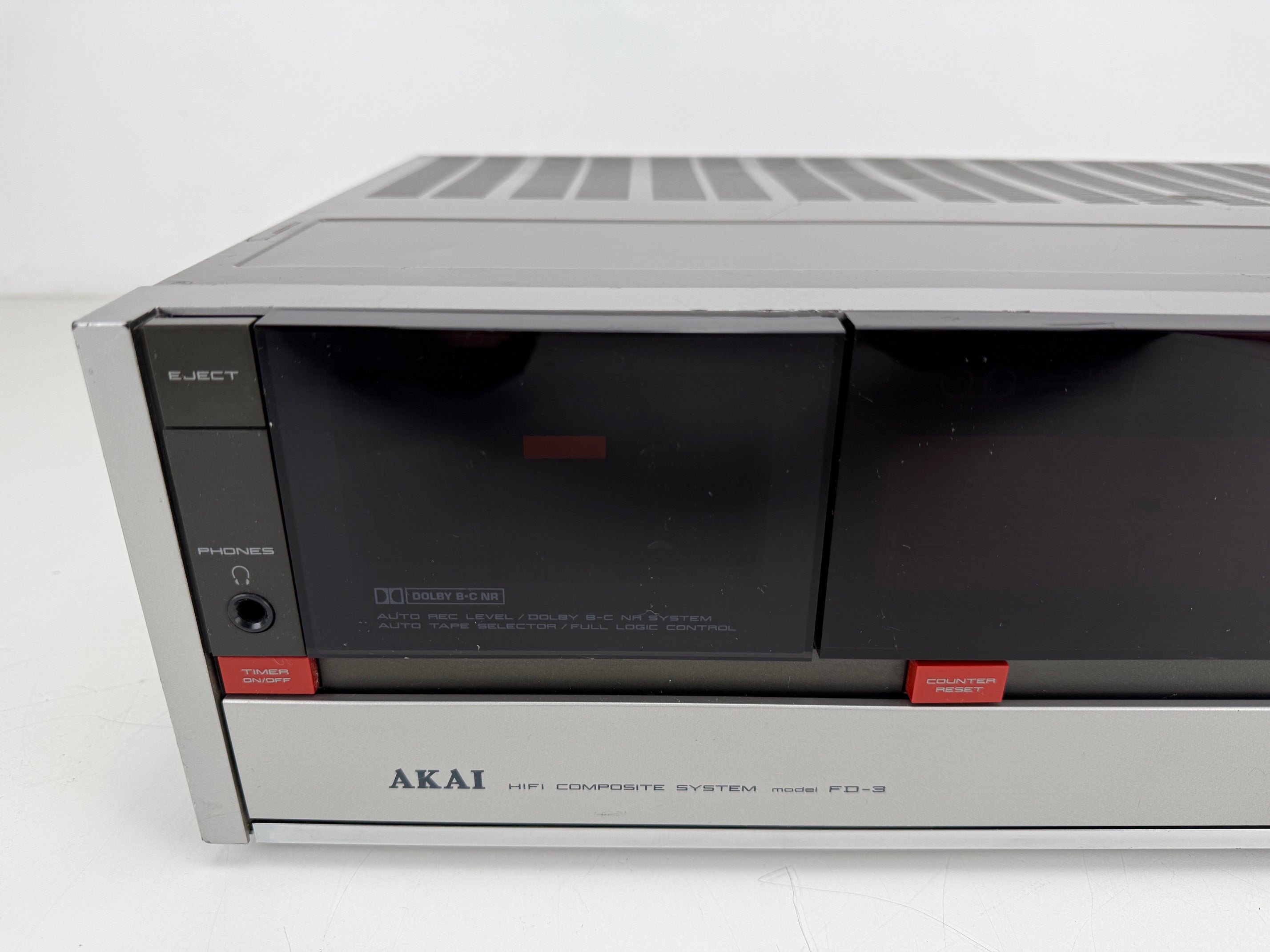 Akai Model FD-3 Hifi Composite System - Amplifier/Tuner/Cassette combo