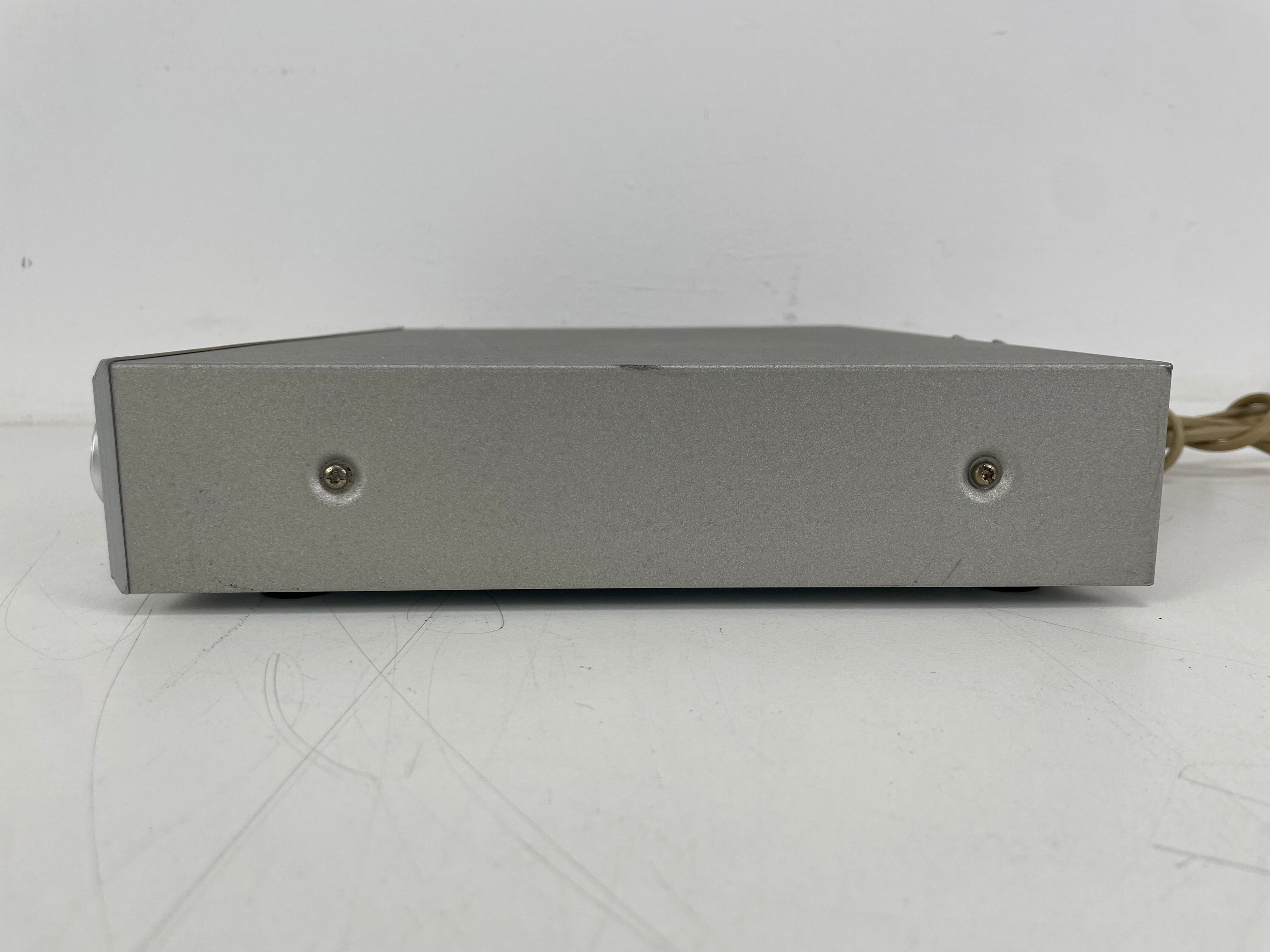 Philips - F3434/00 - Stereo Pre Amplifier - Serviced (cleaned/checked)