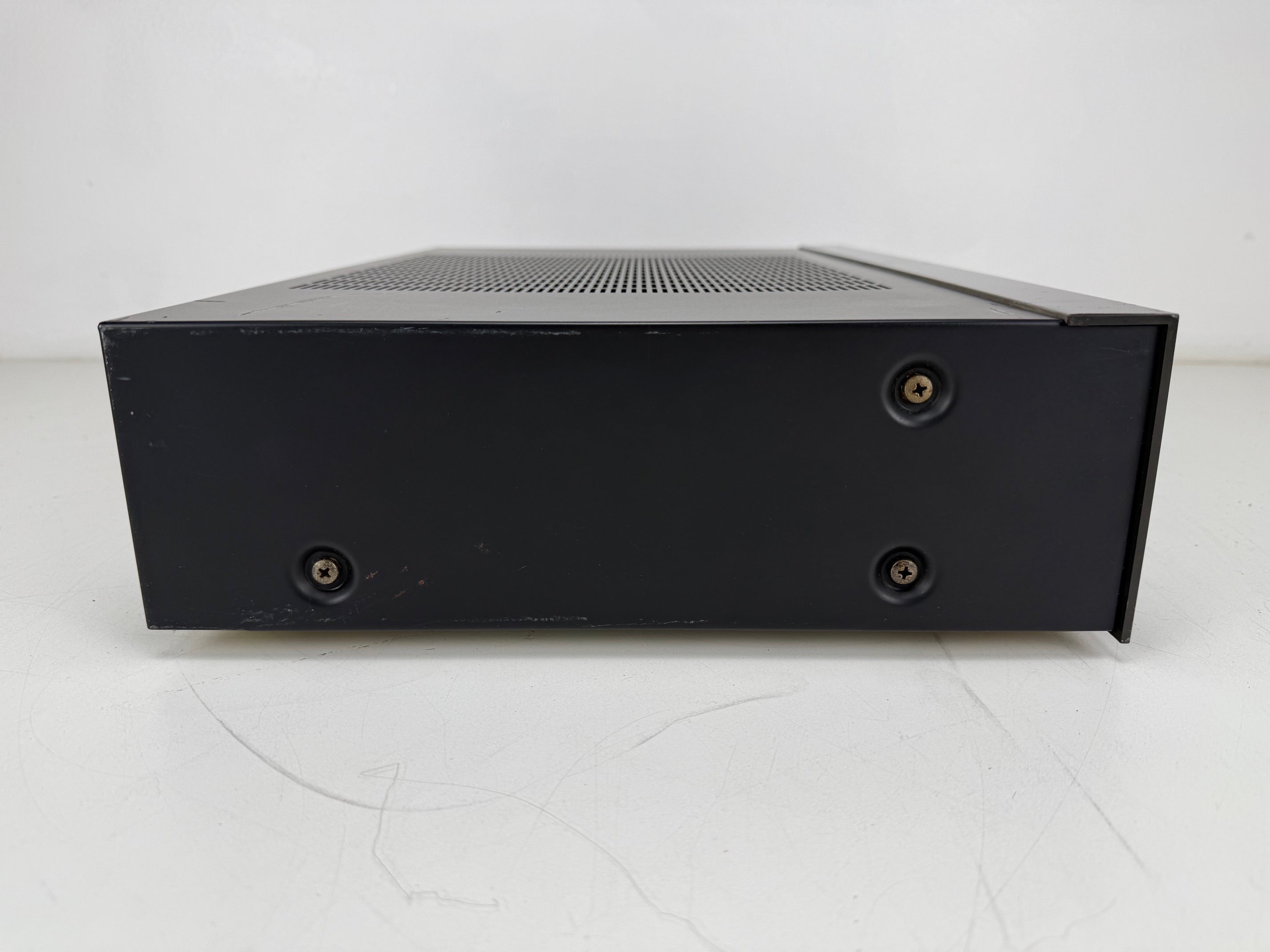 Akai AM-U02 Stereo Integrated Amplifier