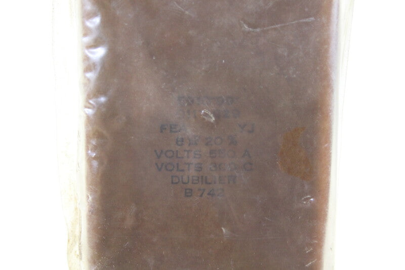 Dubilier NEW OLD STOCK Nitrogol Capacitor B742 8µF ± 20%, VOLTS 550A - VOLTS 800C