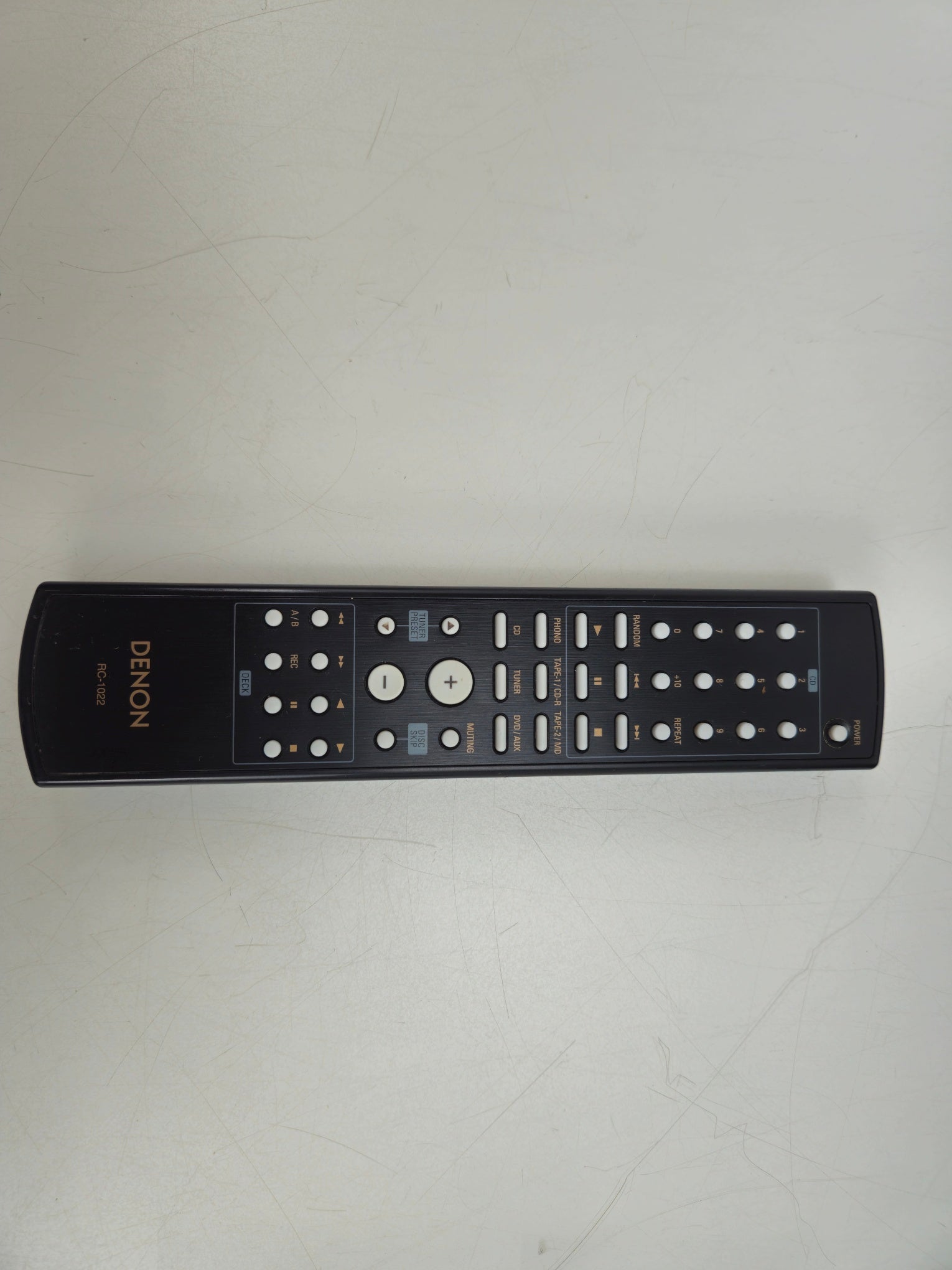 Denon - DCD-690 - Compact Disc Player - With Remote