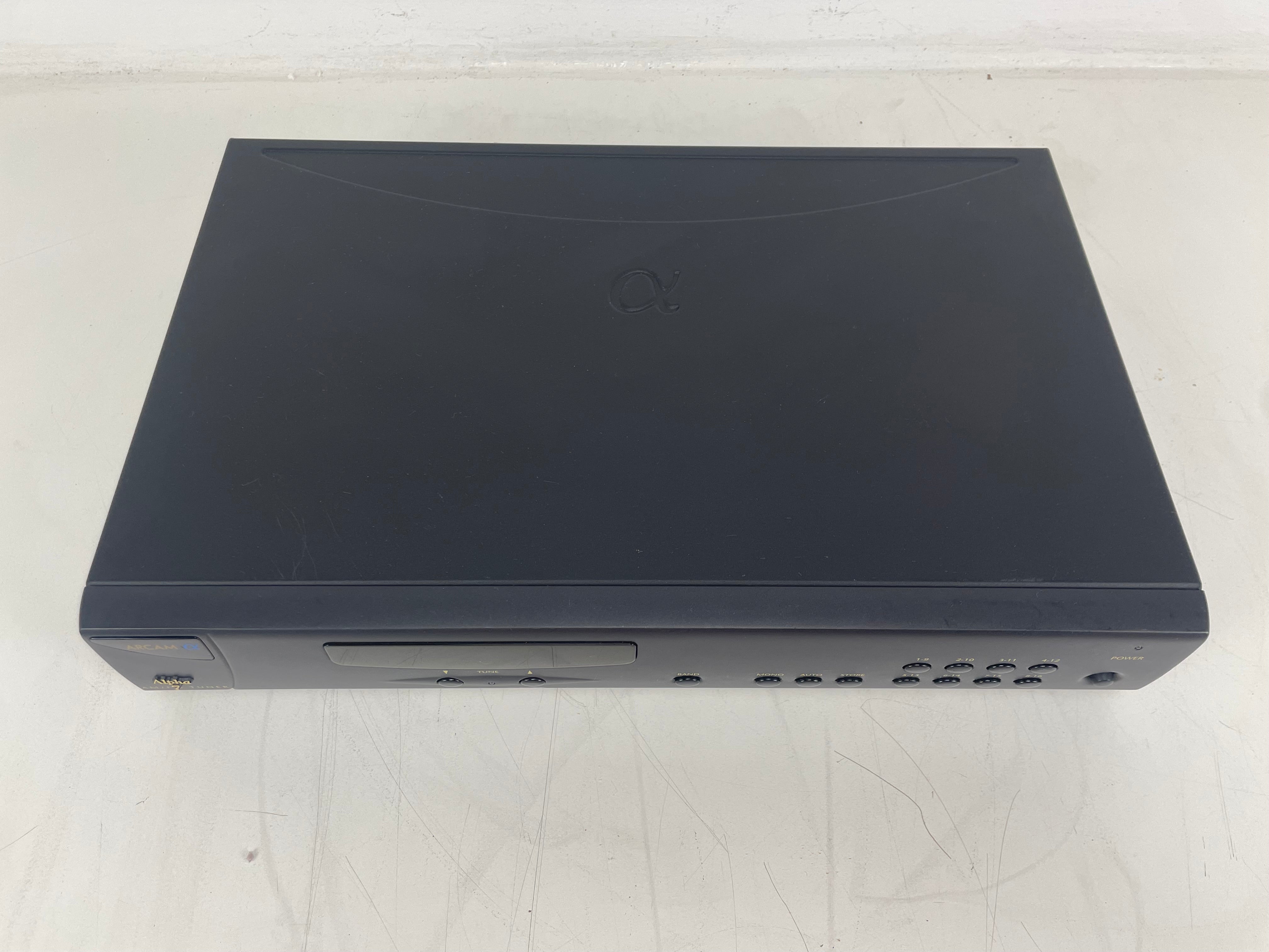 Arcam - Alpha 7 - AM/FM Tuner - 2 x OUT