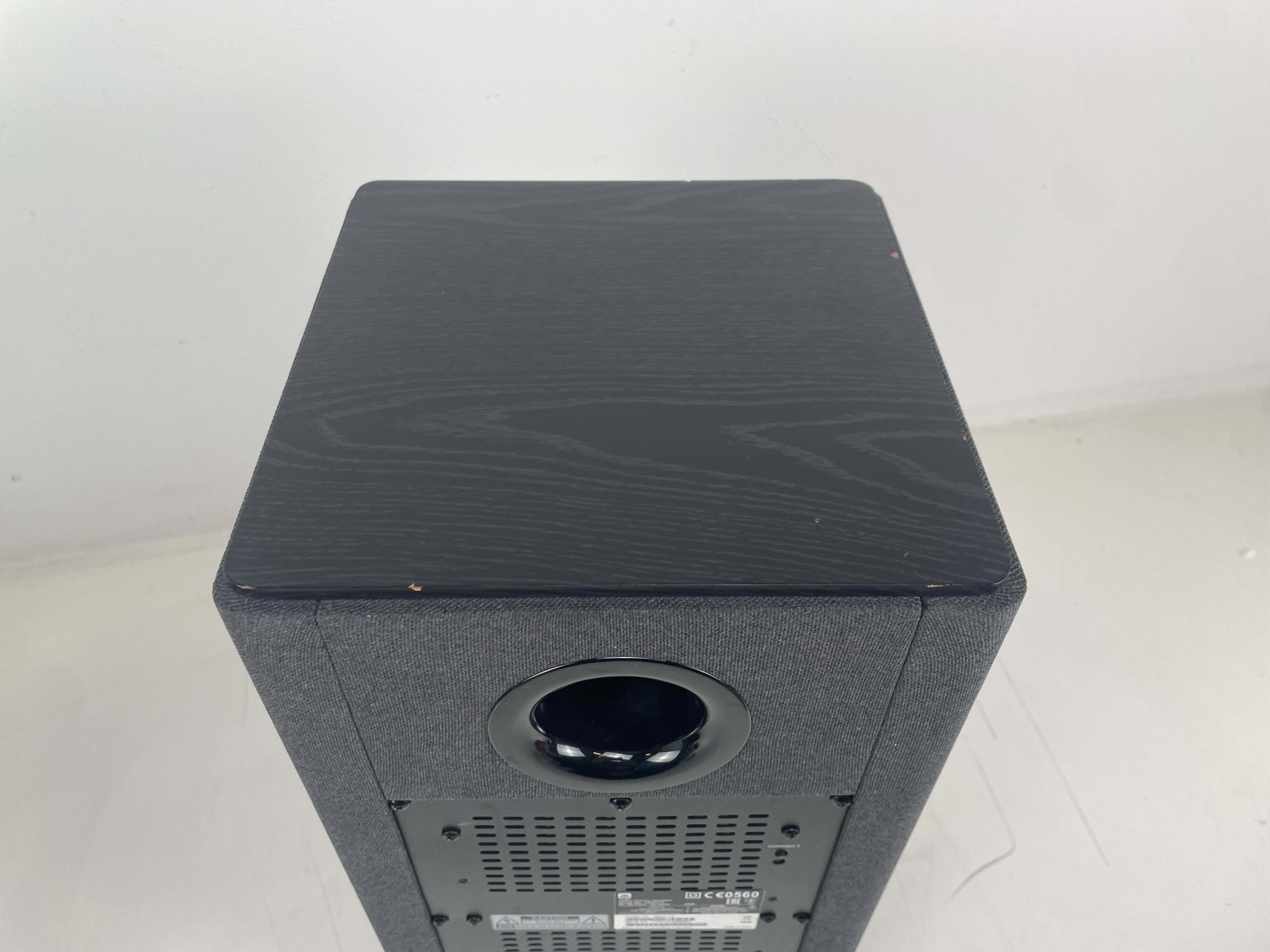 Philips - SWE6/12 - Fidelio - Wireless Home Cinema Surround Sound Speakers - Incomplete