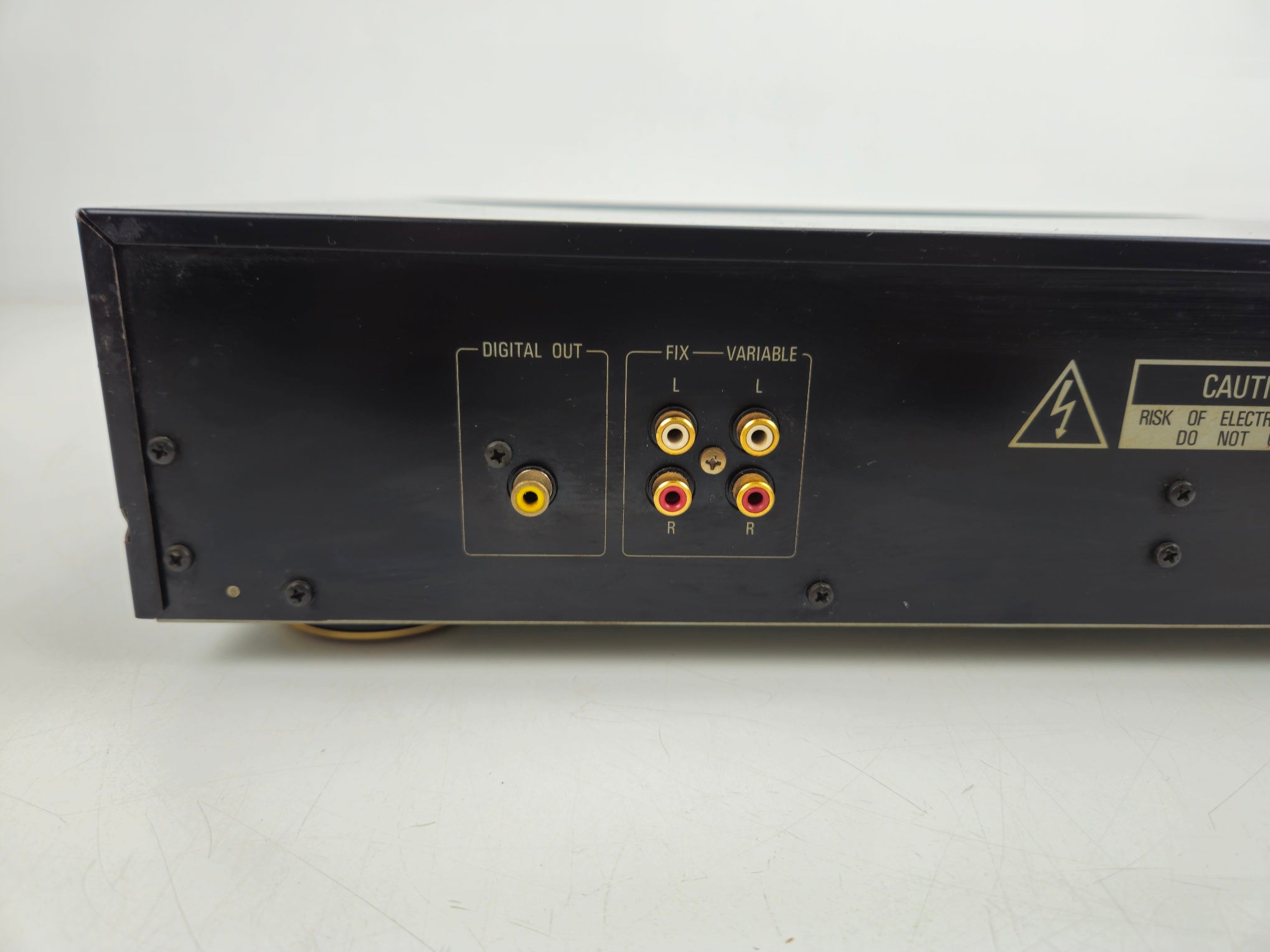 Denon - DCD-1700 - Stereo Compact Disc Player