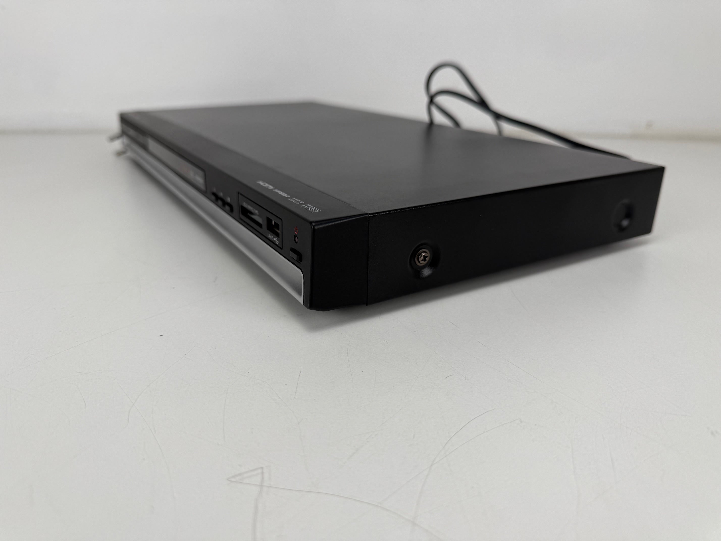 Onbekende PK 6750 HDMI DVD DIVX-speler met originele doos en afstandsbediening