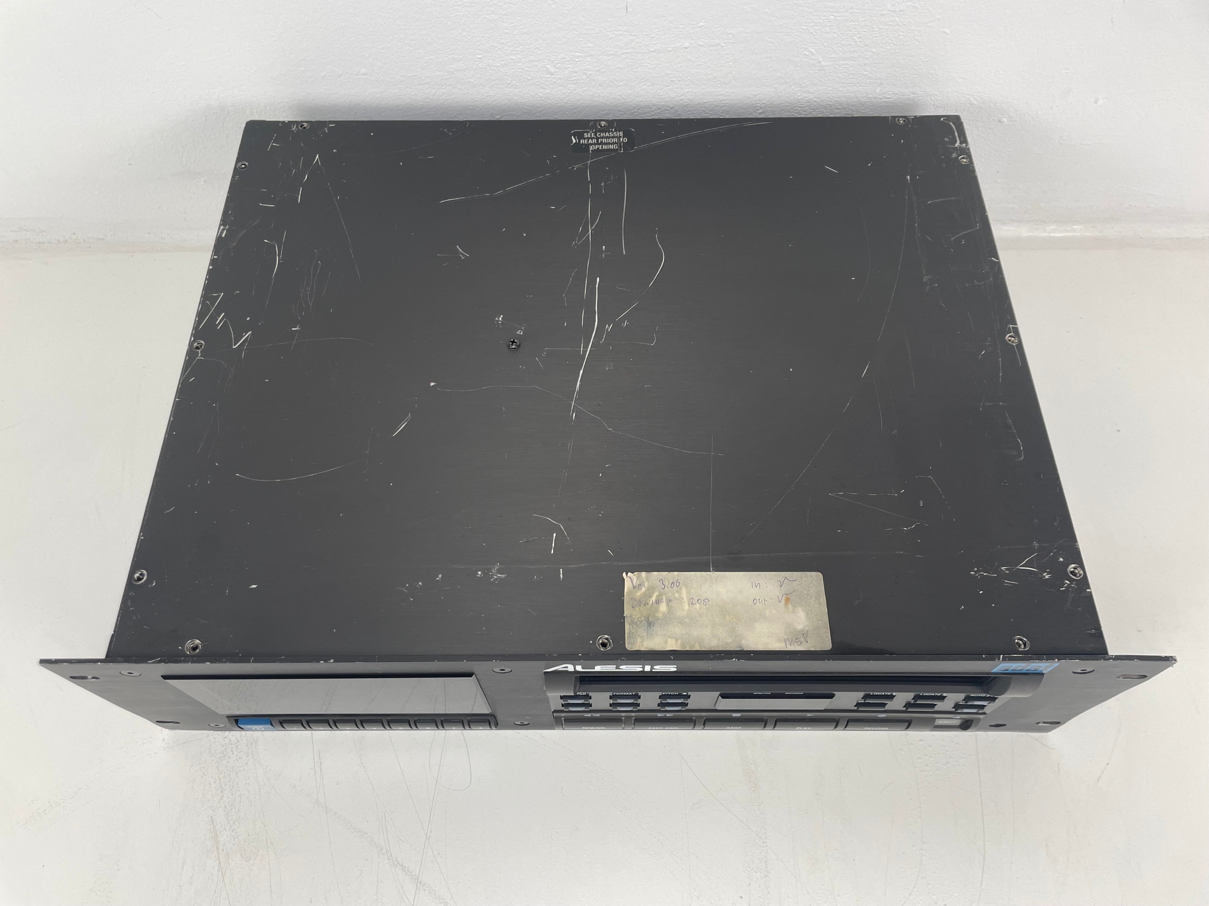 Alesis - 8 Track Professional Digital Audio Recorder - ADAT Recorder - Online As Is