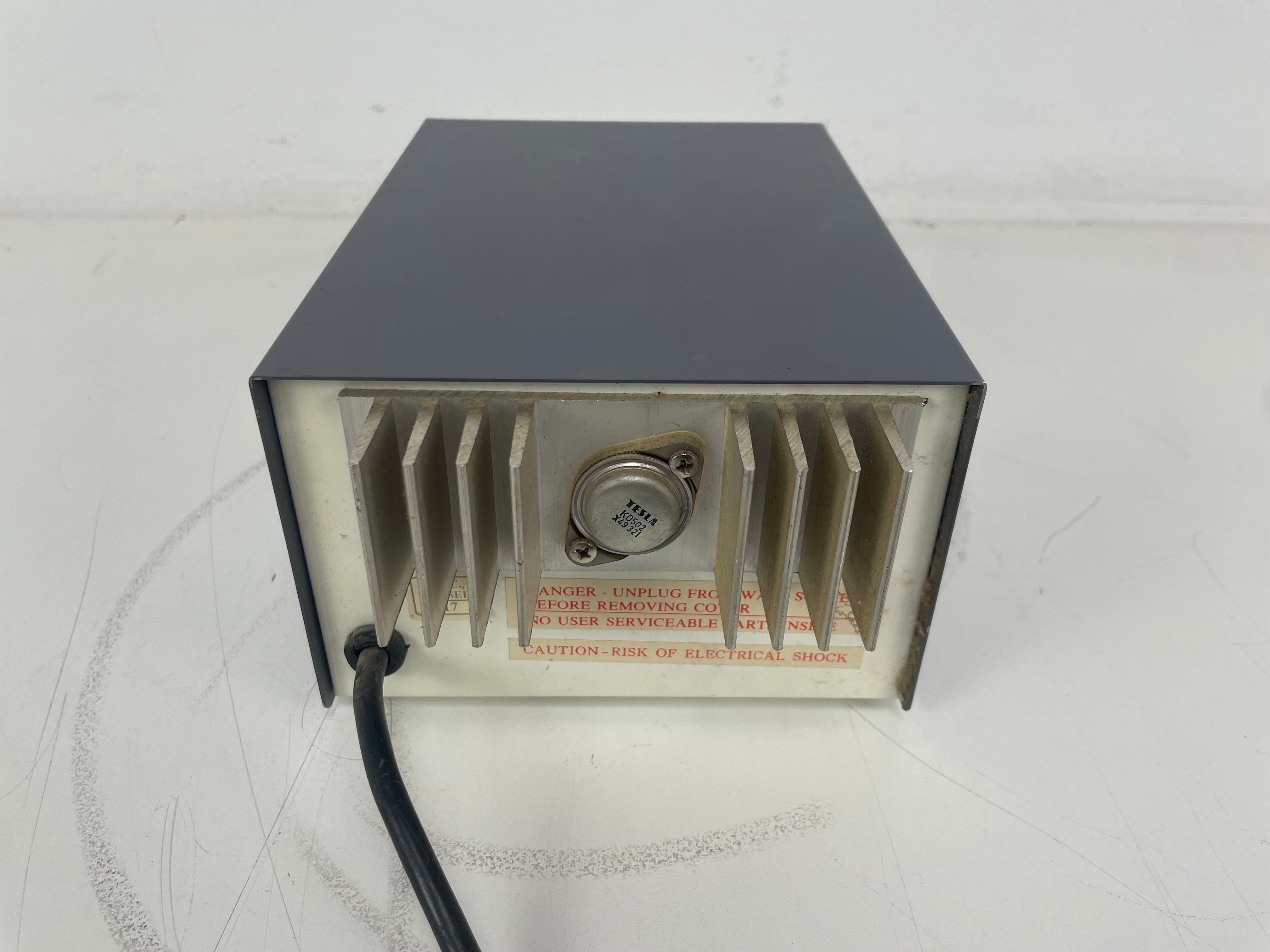 ALTAI - RPS1205 - Regulated Power Supply - 220-240V > 13,8V - 5-7A - Circuit Bend (Potmeter)