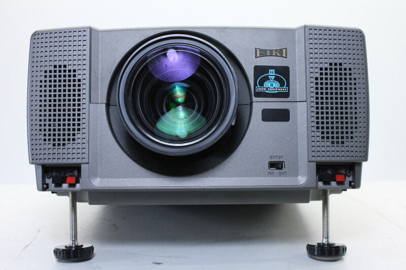 Eiki Projector CL-X71 With Case and Accessories no. 2
