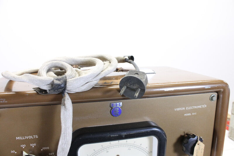 Electronic Instruments LTD. Vibron Electrometer Model 33 C