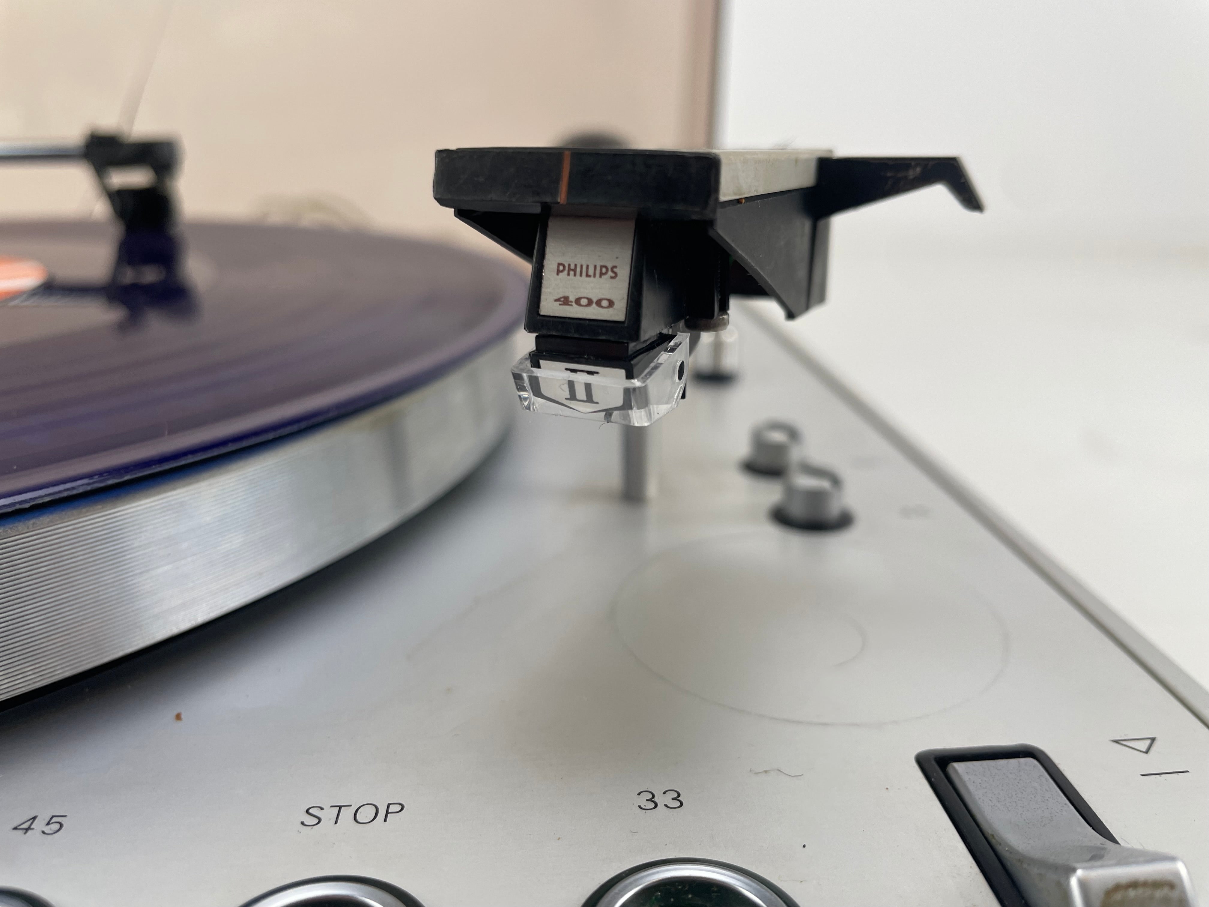 Philips - 212 Platenspeler - Riemaandrijving + Discofoonborstel
