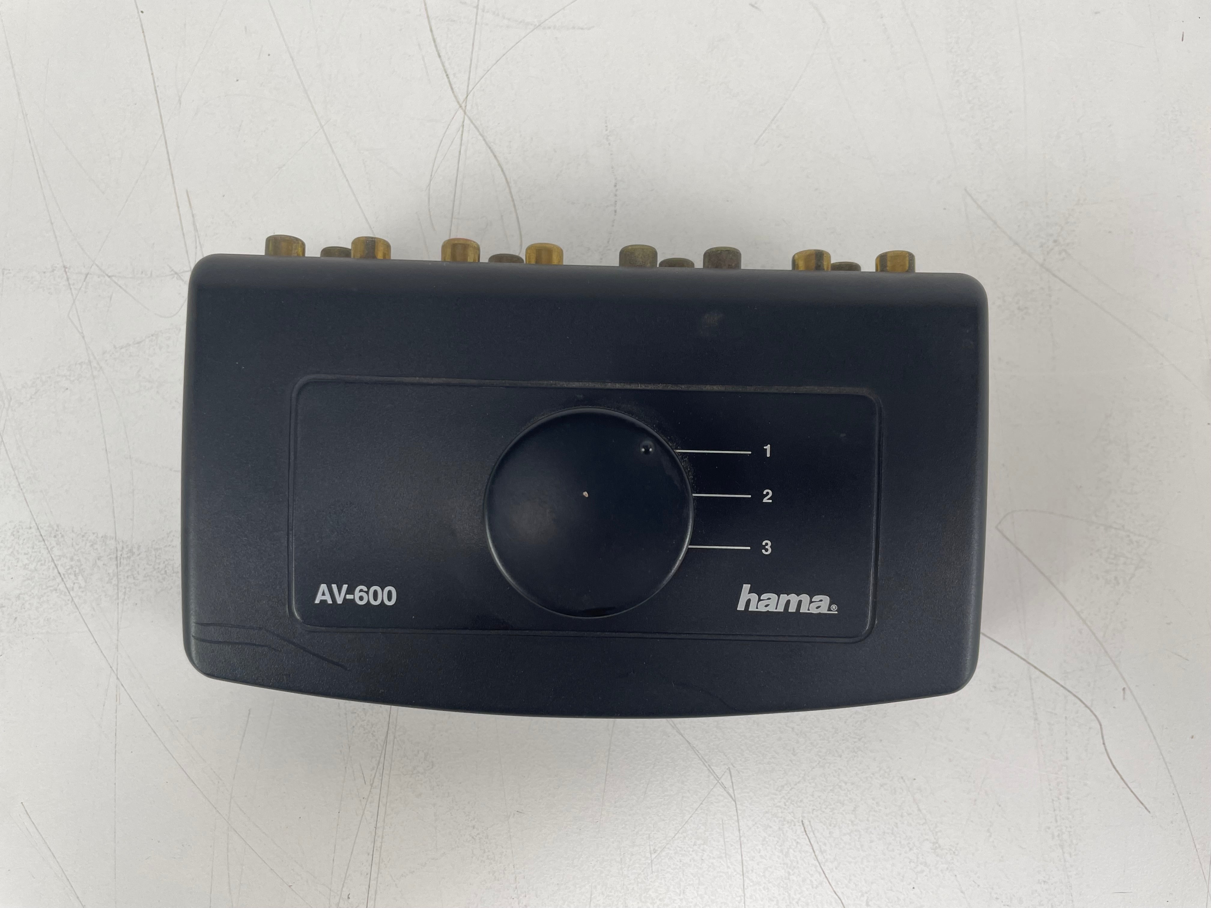 Hama - AV-600 - 3-Way Input Control - AV - RCA