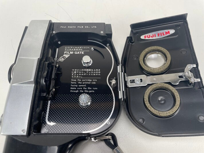 Fujifilm Fujica Single-8 P1 Cine Camera – Mint Condition – Vintage 8mm Film Camera + FREE FILM ROLL (EXPIRED)