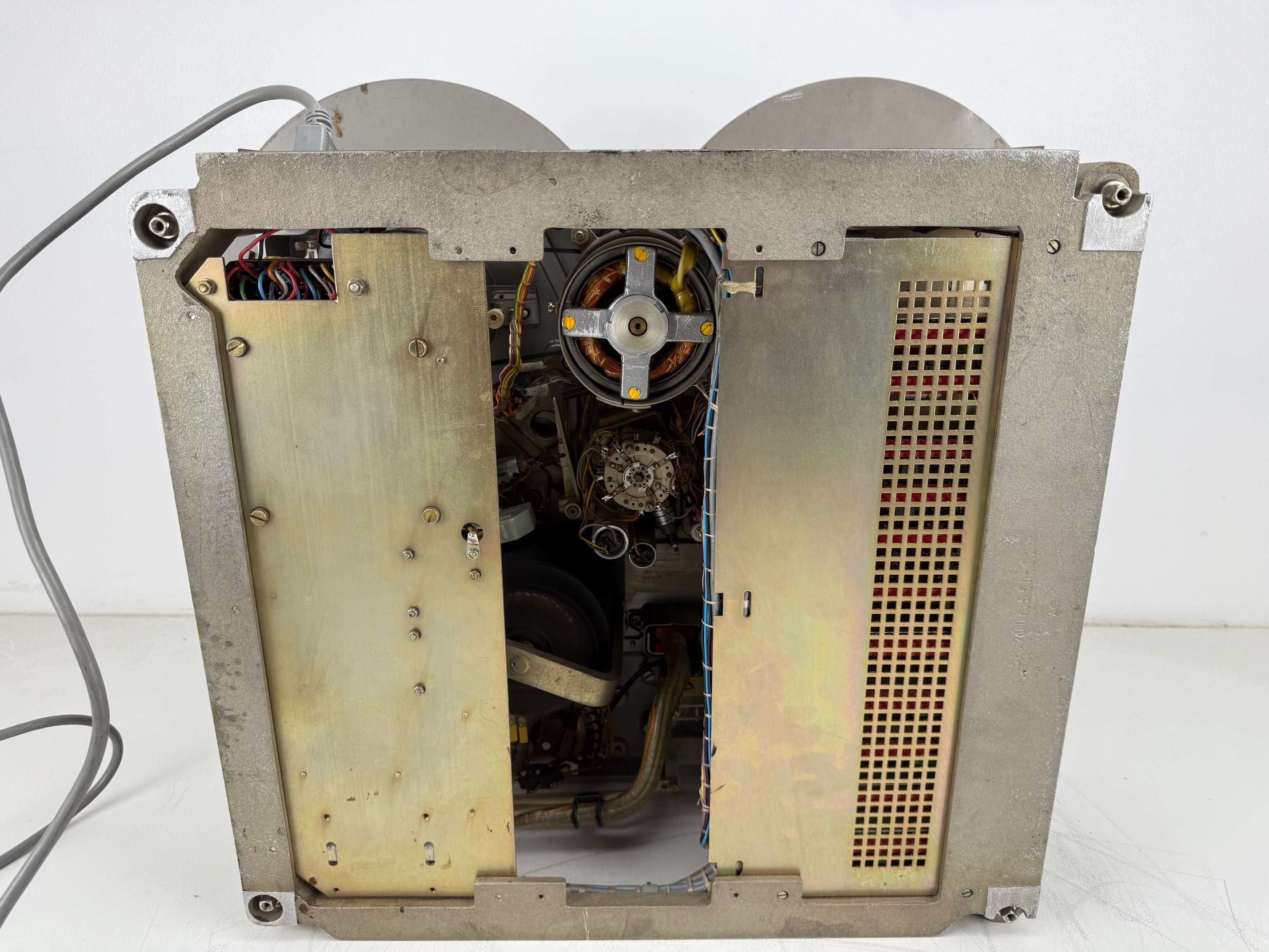 Telefunken M5C Stereo Reel To Reel Recorder With V396/397 Pre-Amps - Recapped/Calibrated