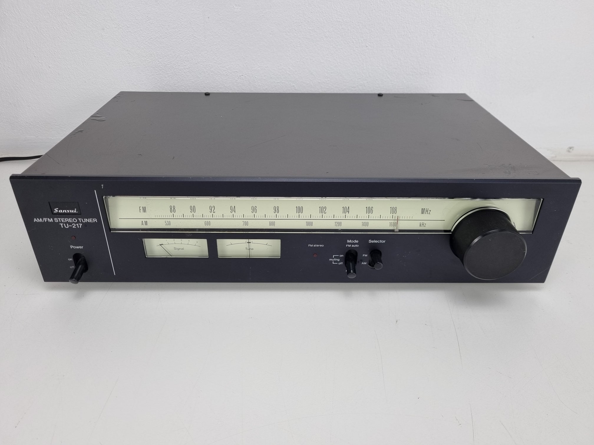 Sansui TU 217 - AM/FM-radiotuner - Volledig werkend