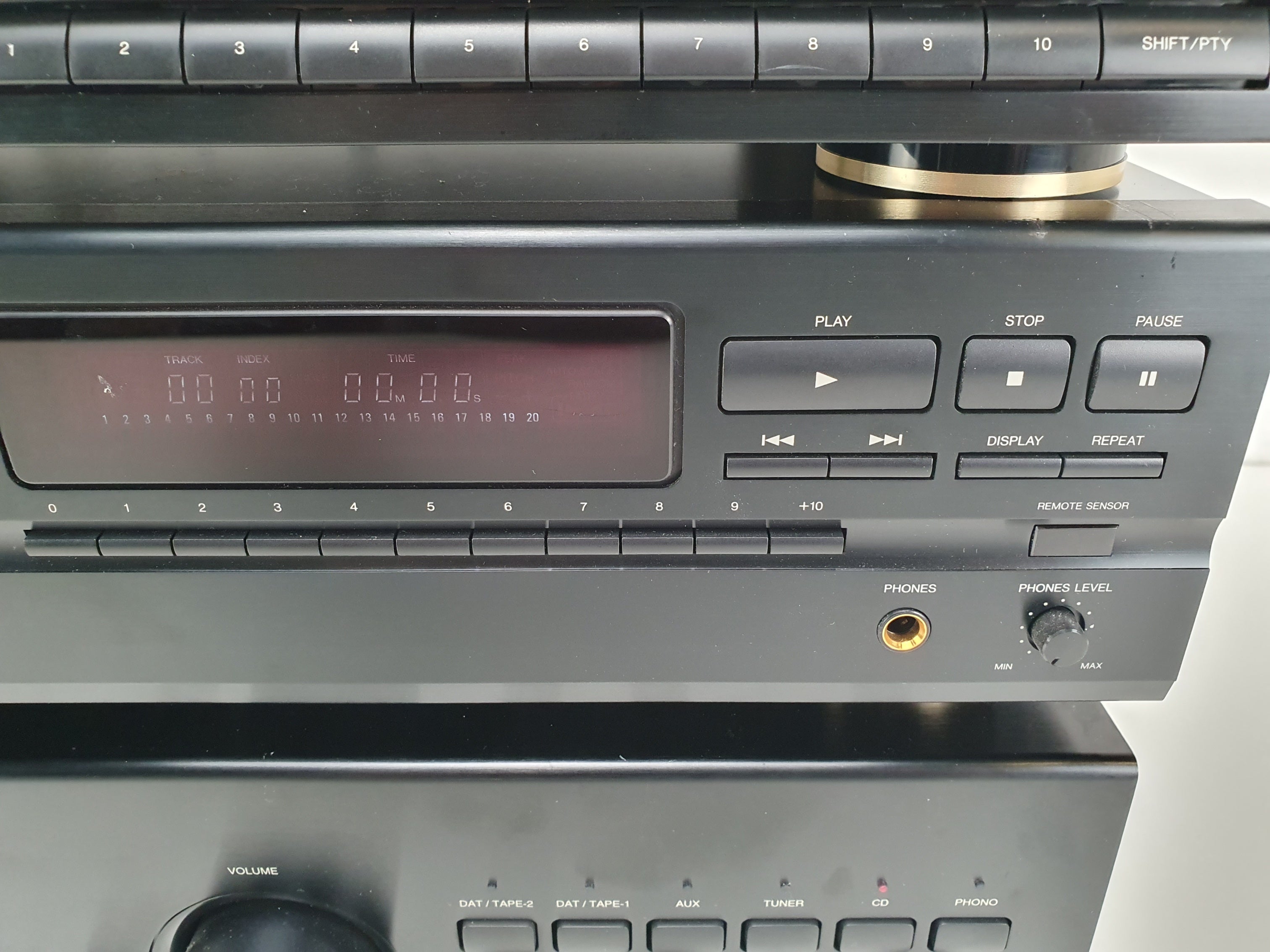 Denon PMA-95R (serviced) Amplifier - DCD-1015 CD player - TU-580RD Tuner - With remotes/manuals