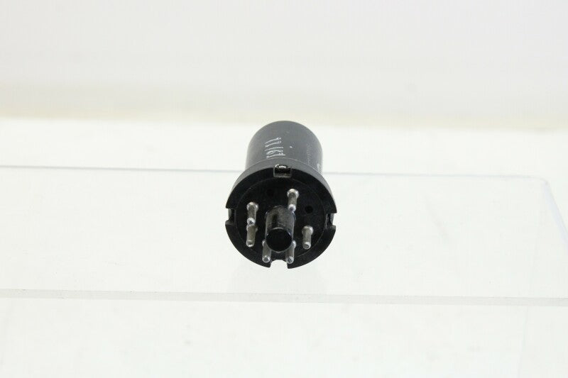 General Electric radiotron tube - 6J5 in metal case Radio/Amp vacuum tube