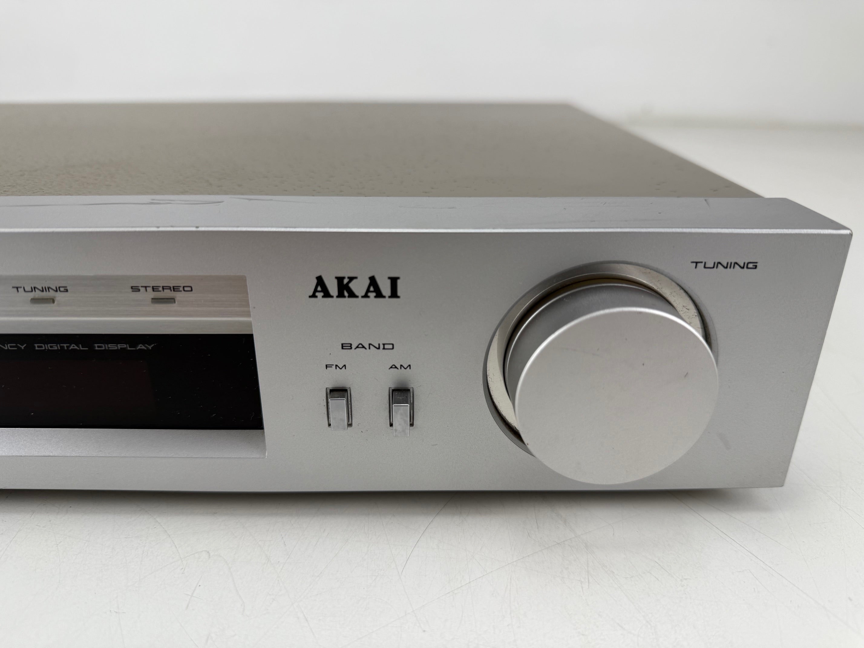 Akai Model AT-K22 FM AM Stereo Tuner