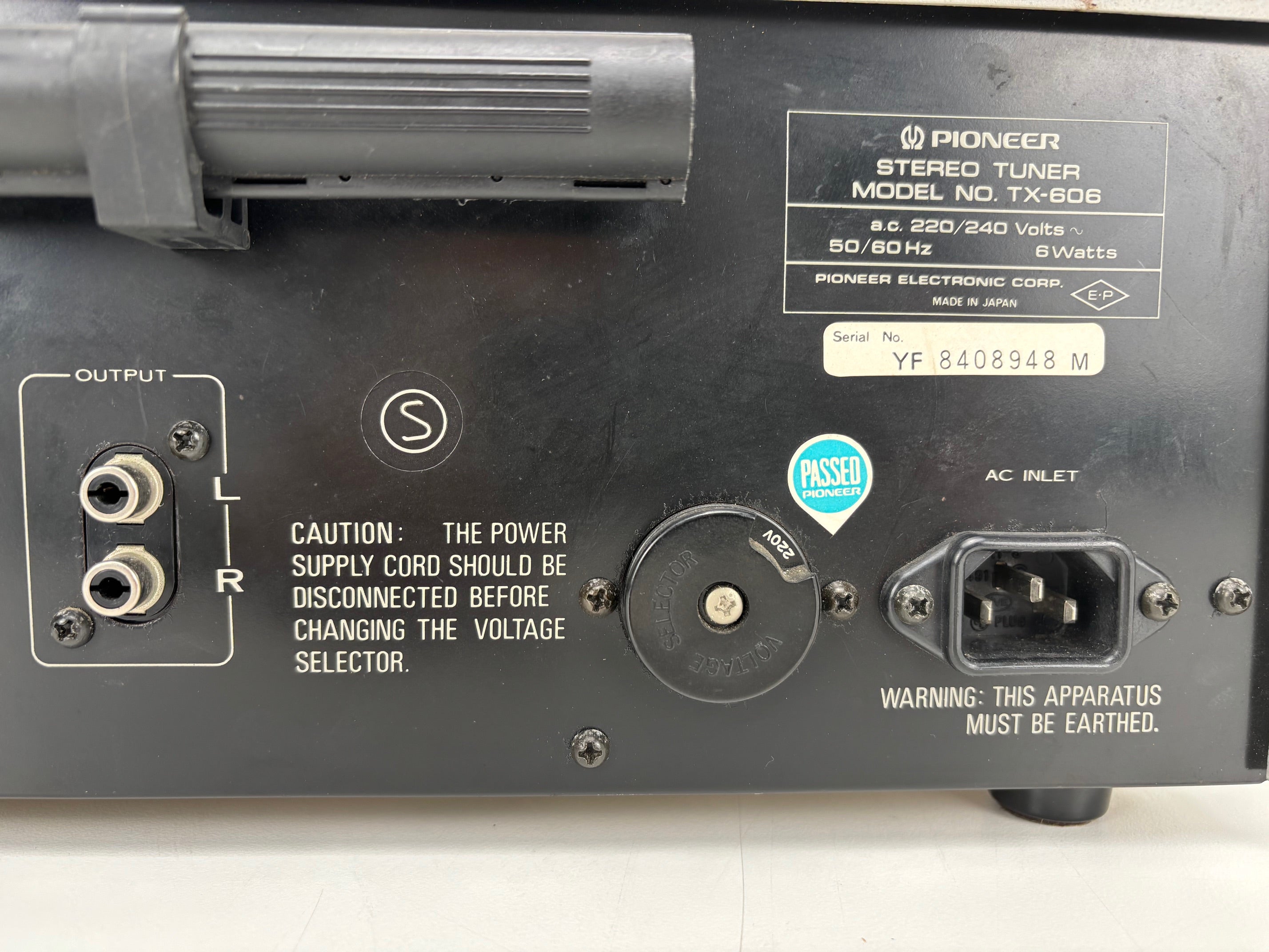 Pioneer TX-606 stereo tuner